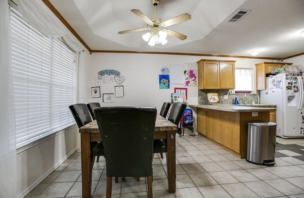 714 Wicklow Court Property Photo 10