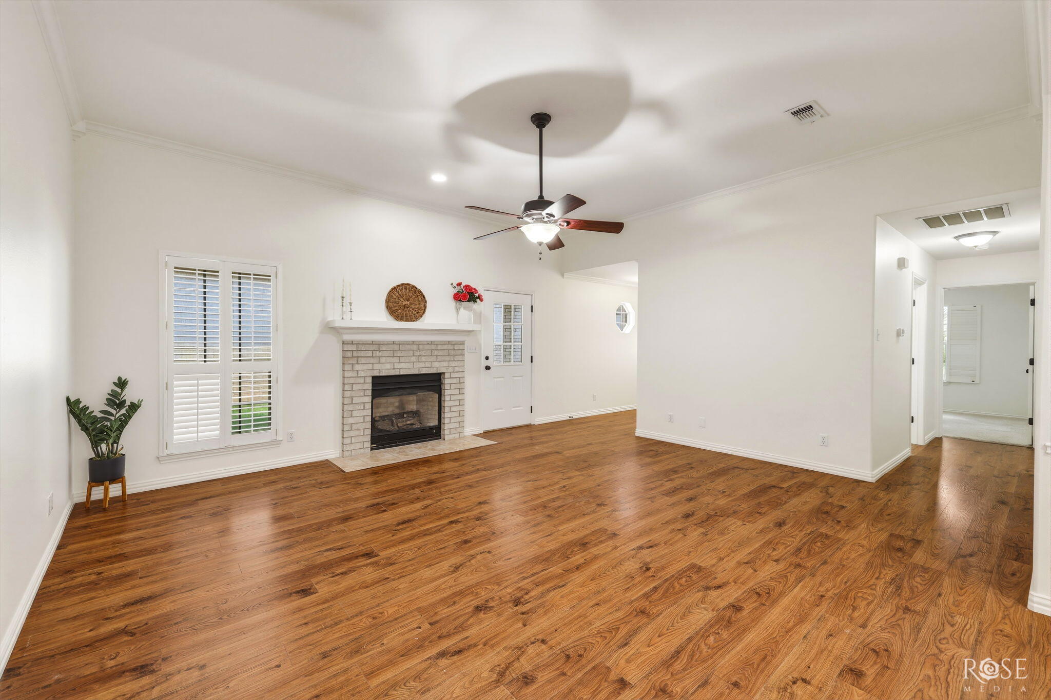 52 Southridge Drive Property Photo 8