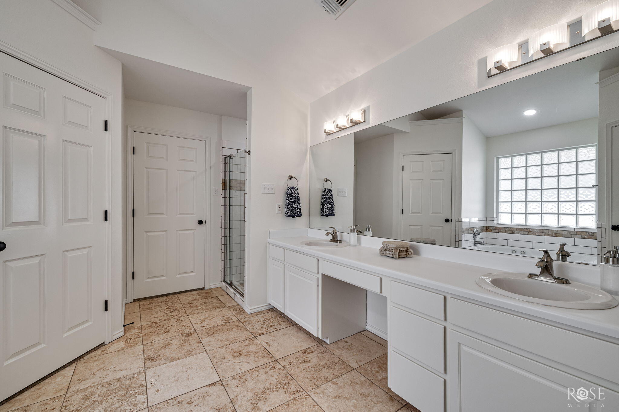 52 Southridge Drive Property Photo 18