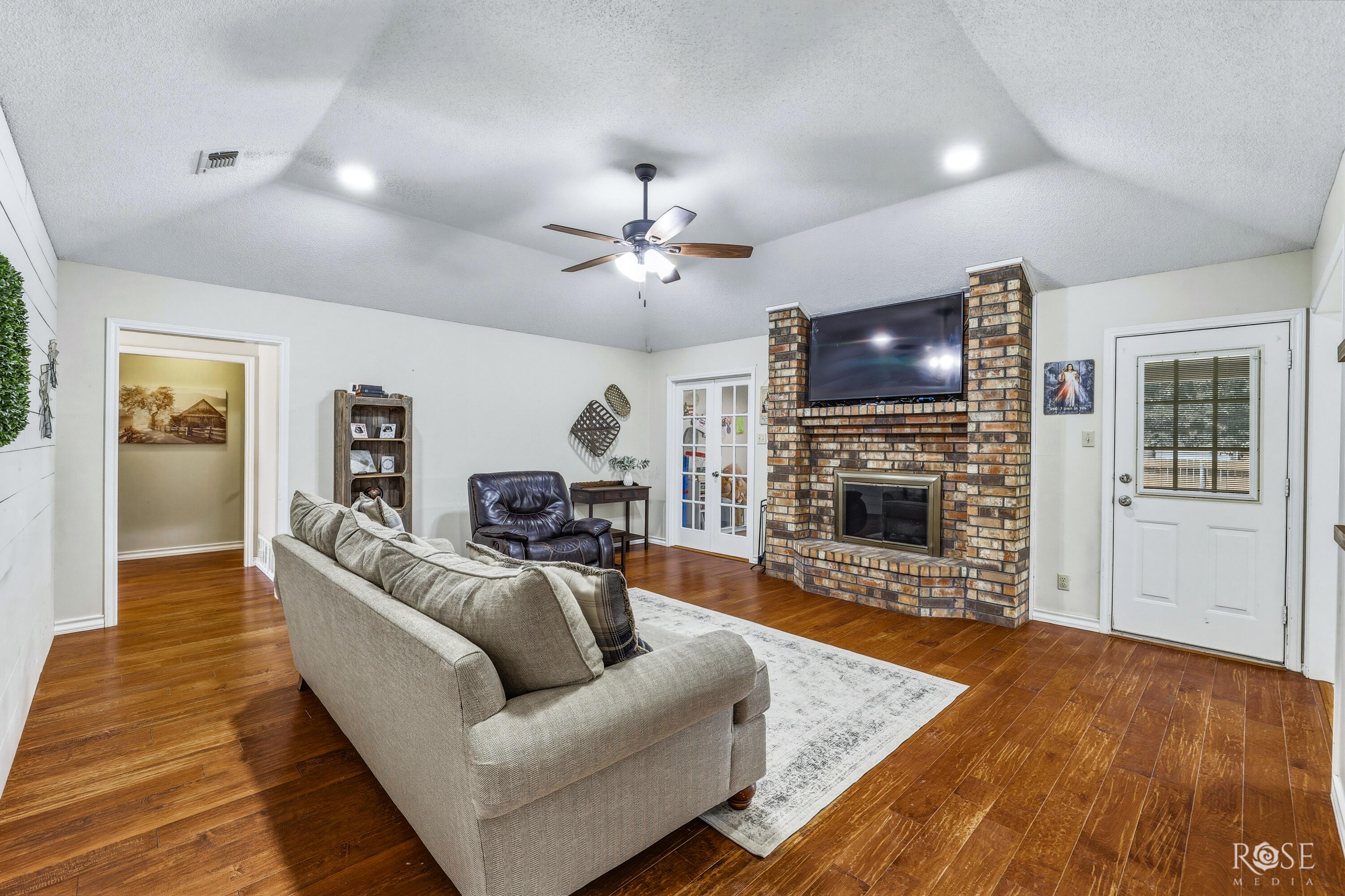 4813 Scarlett Oak Drive Property Photo 6
