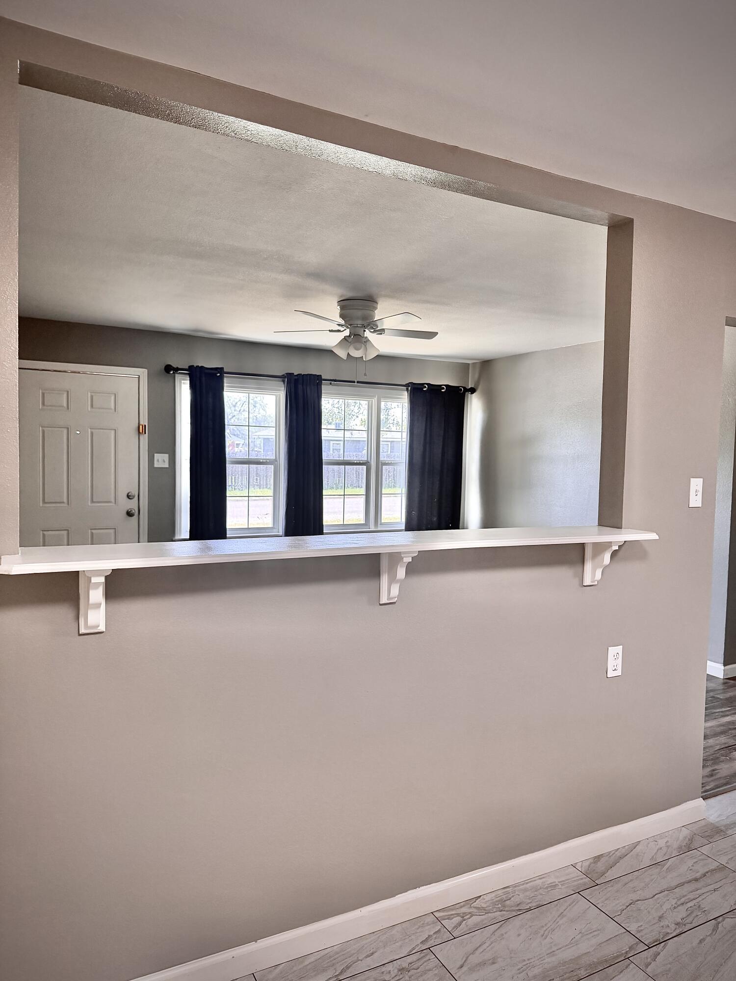 2926 Field Street Property Photo 8