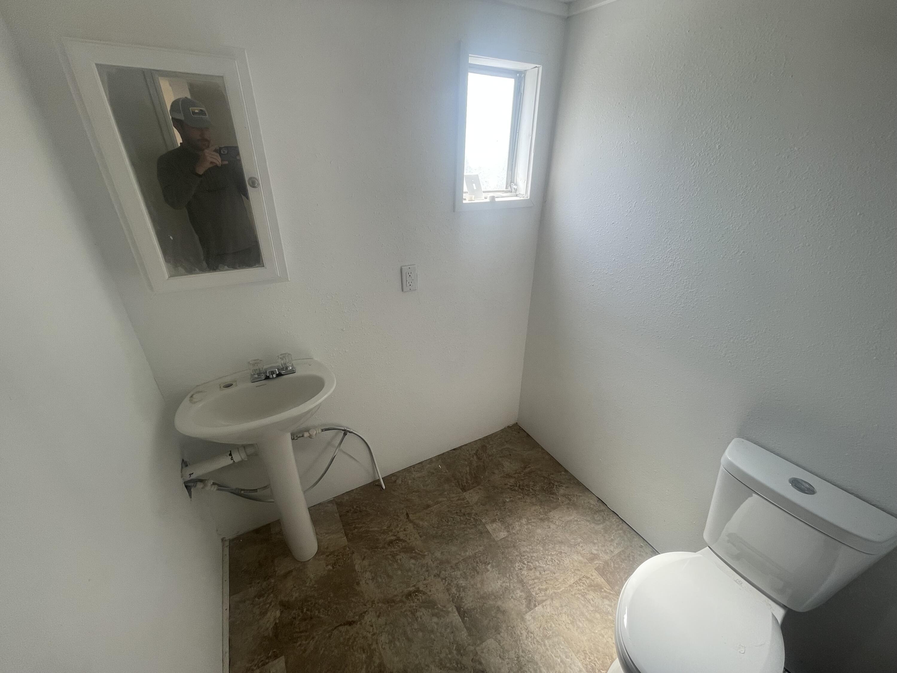 11005 Graham Way Property Photo 12