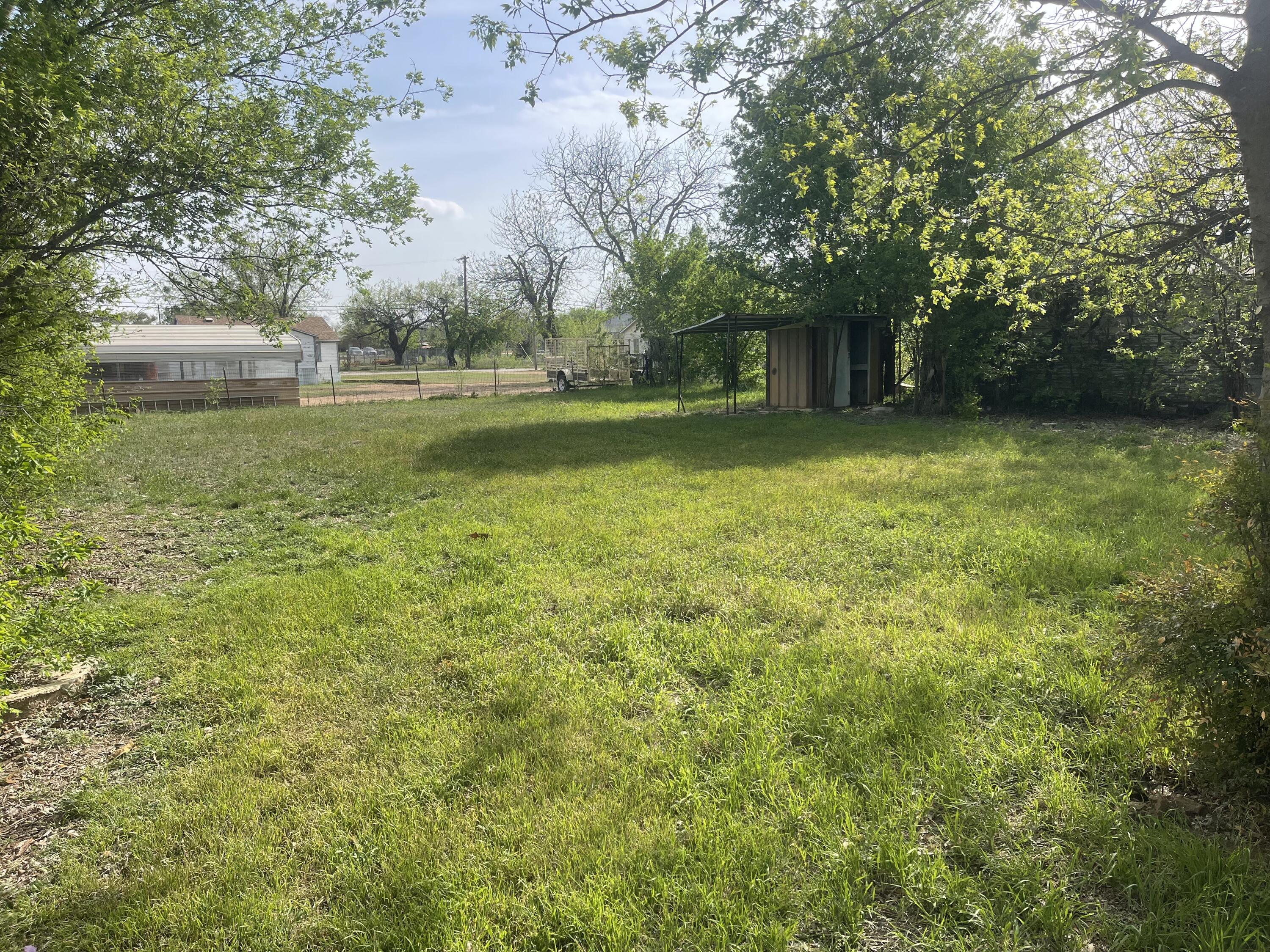 717 W Cedar Street Property Photo 15