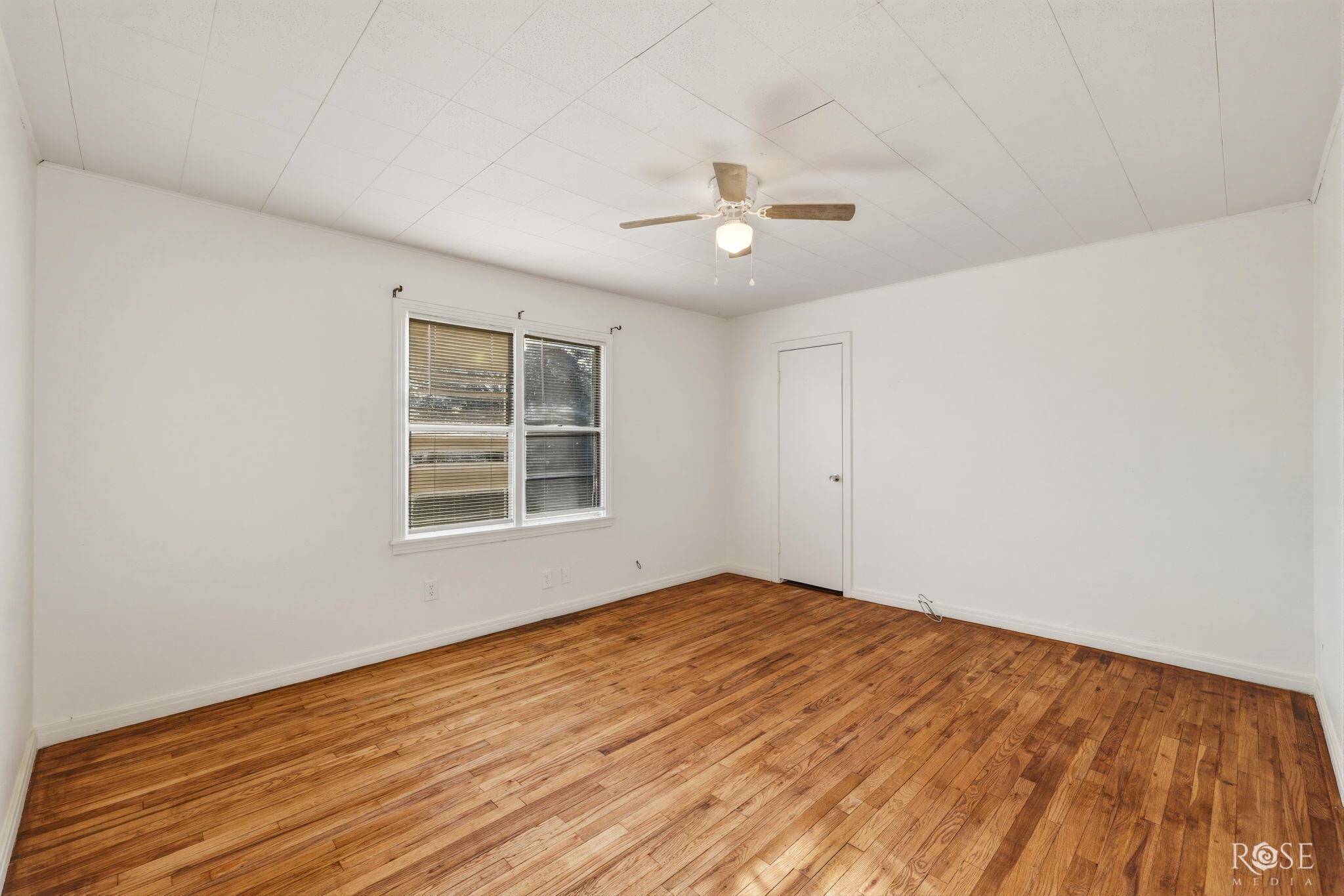 1212 N Howard Street Property Photo 14