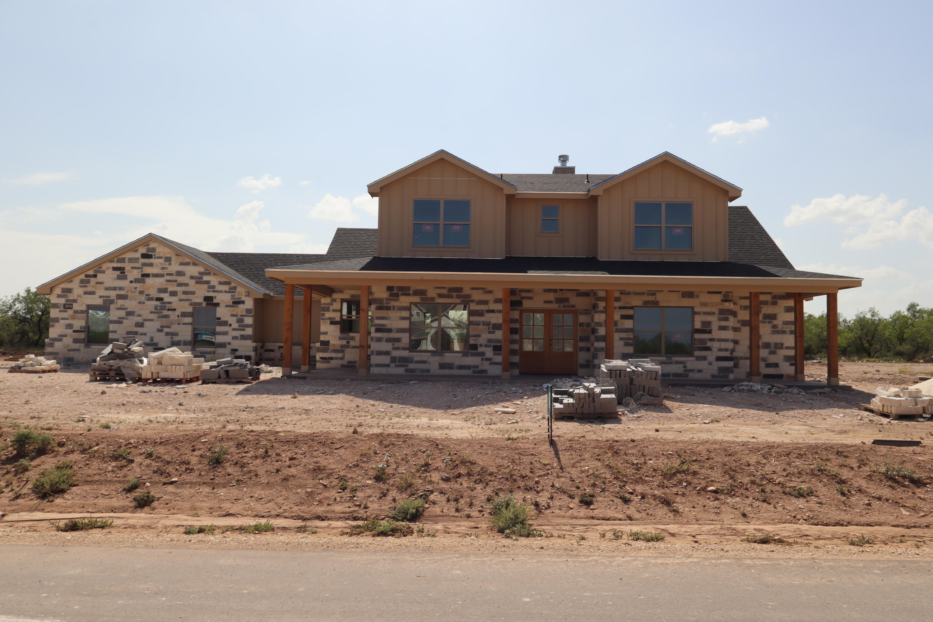 3898 Wildebeest Way Property Photo 1