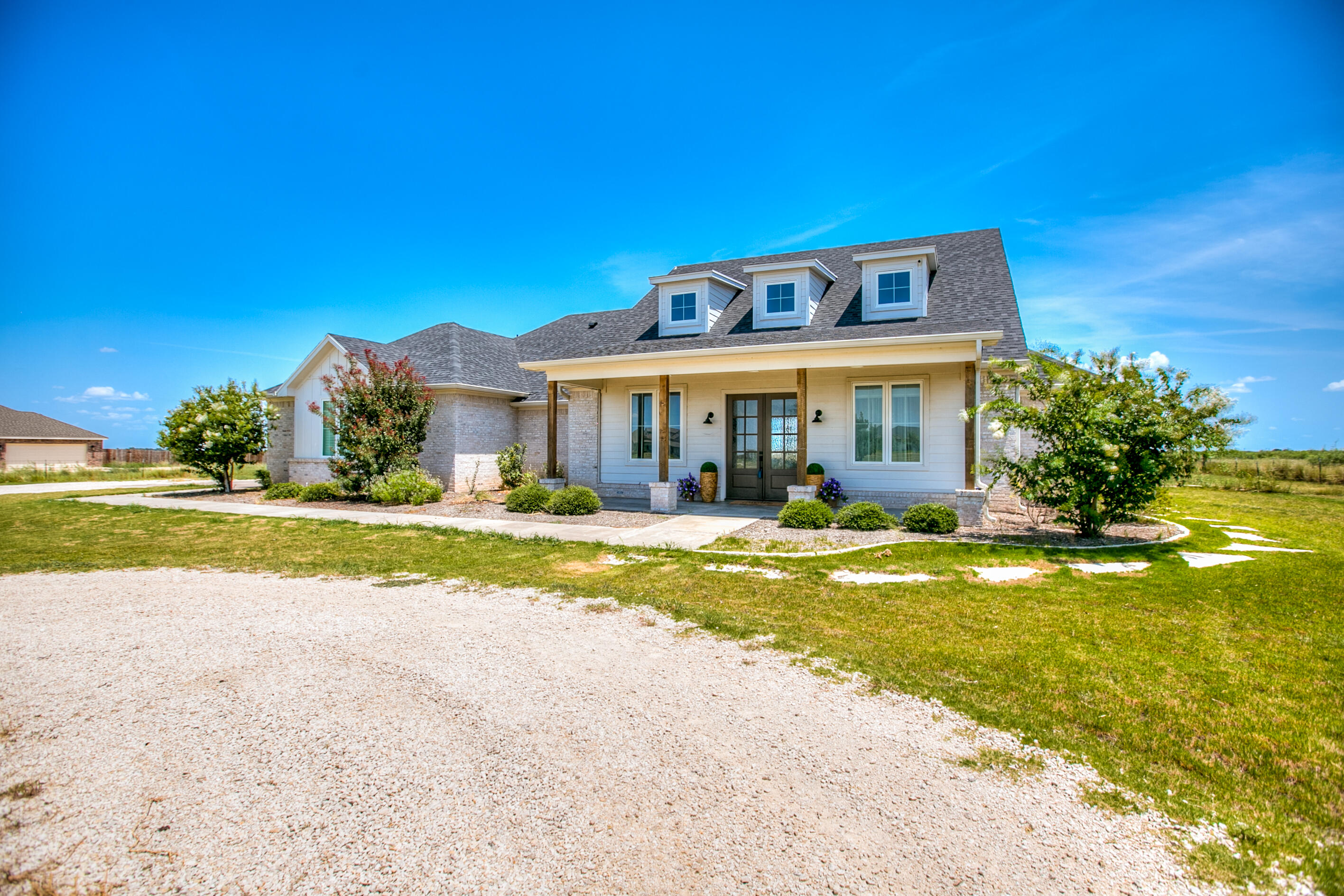 12642 Rasberry Lane Property Photo 4