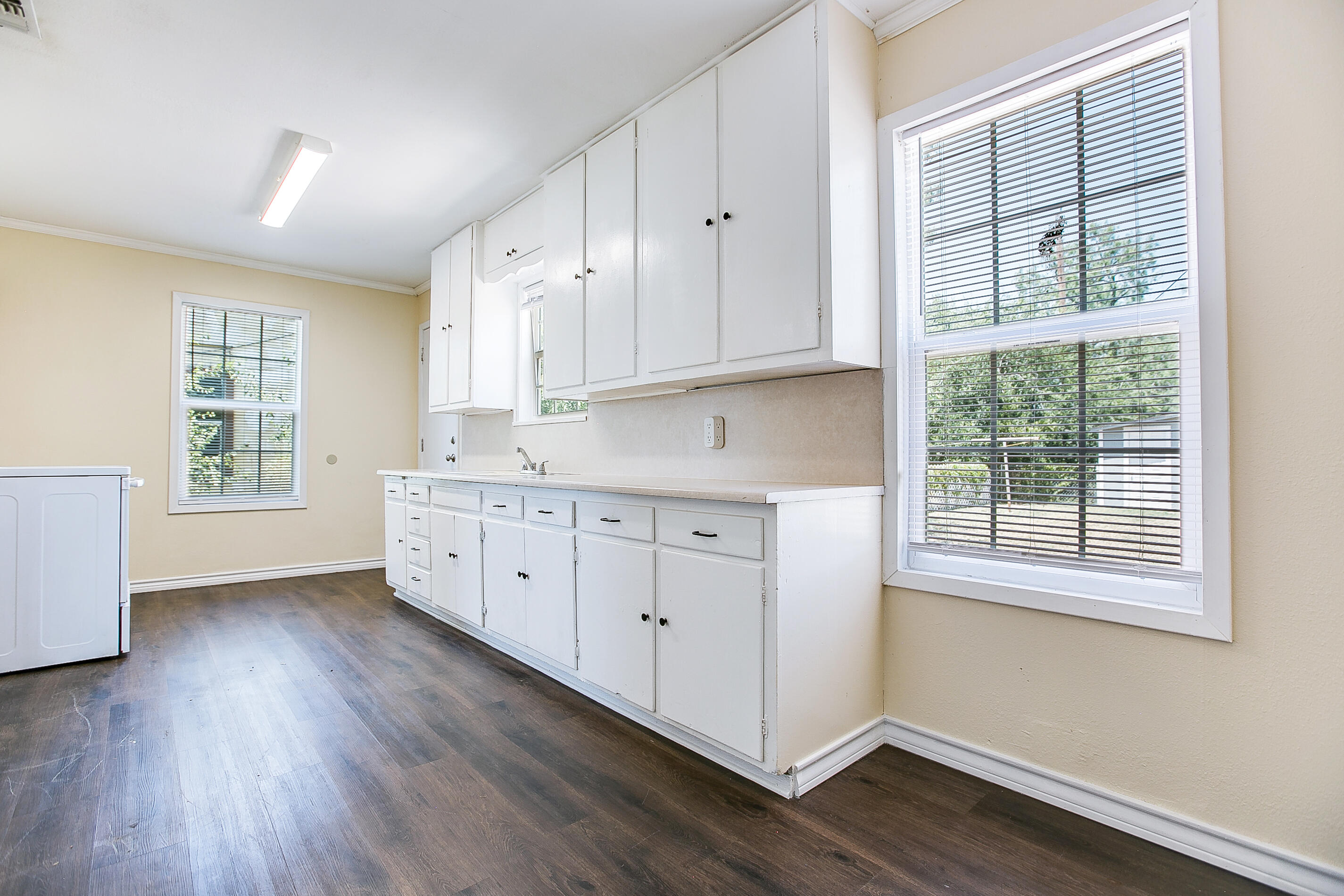 1502 Walnut Street Property Photo 13