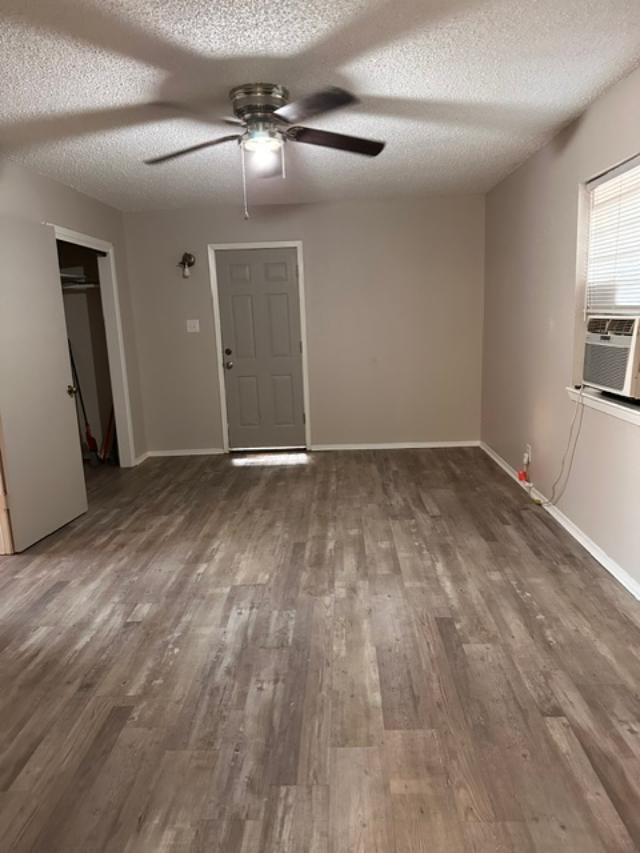 2502 Pecan Street Property Photo 7