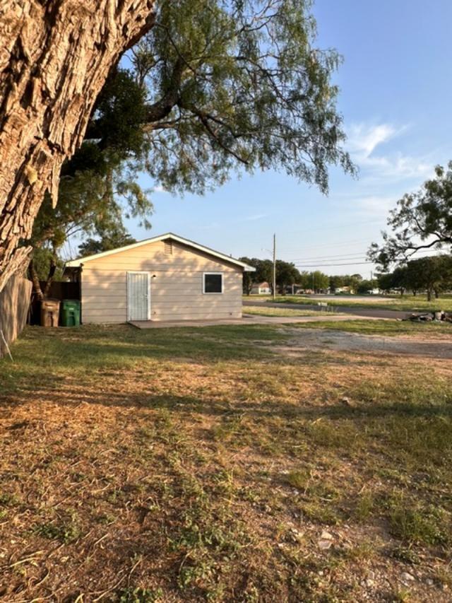2502 Pecan Street Property Photo 11