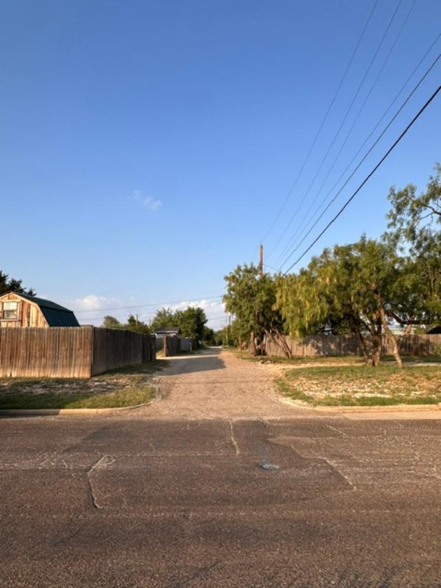 2502 Pecan Street Property Photo 12