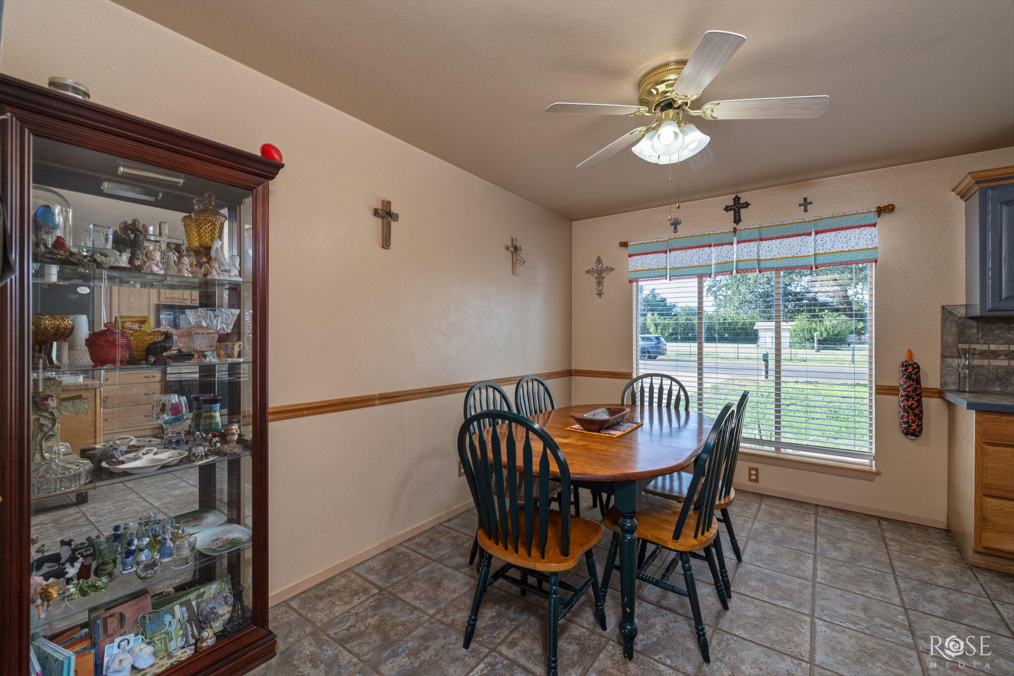 407 Mimosa Drive Property Photo 11