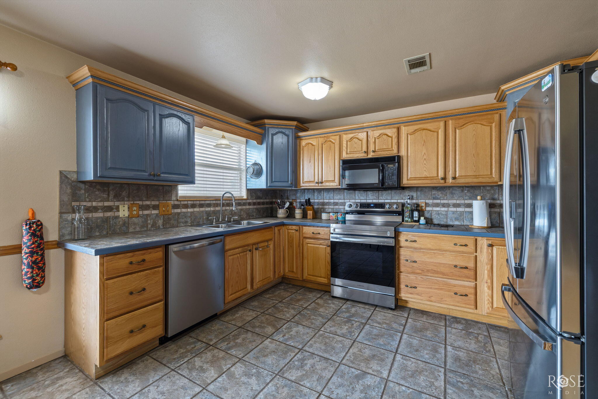 407 Mimosa Drive Property Photo 14