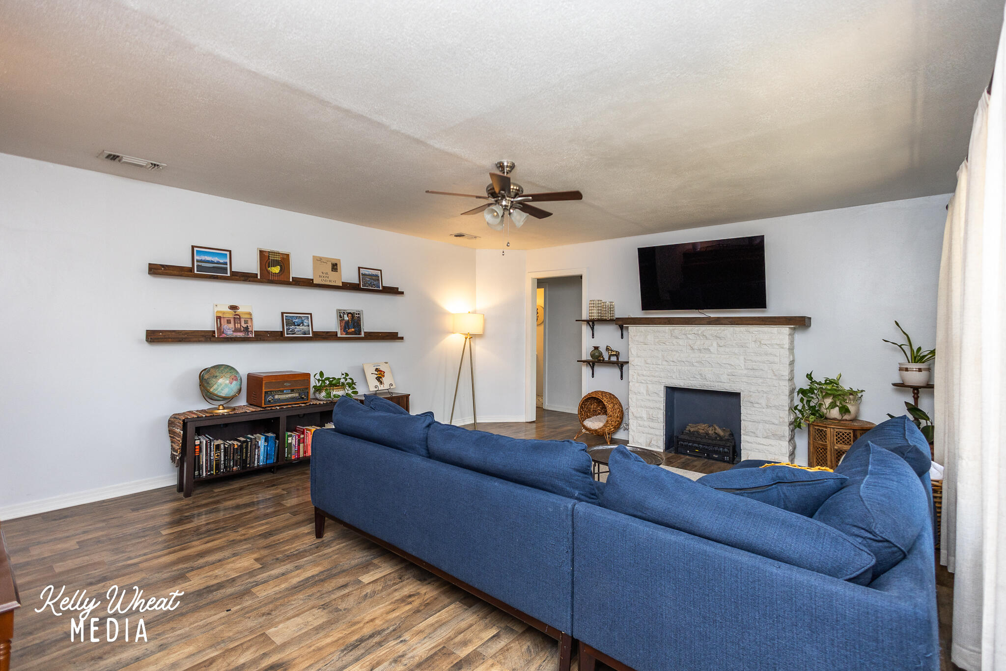 2102 Coleman Street Property Photo 6