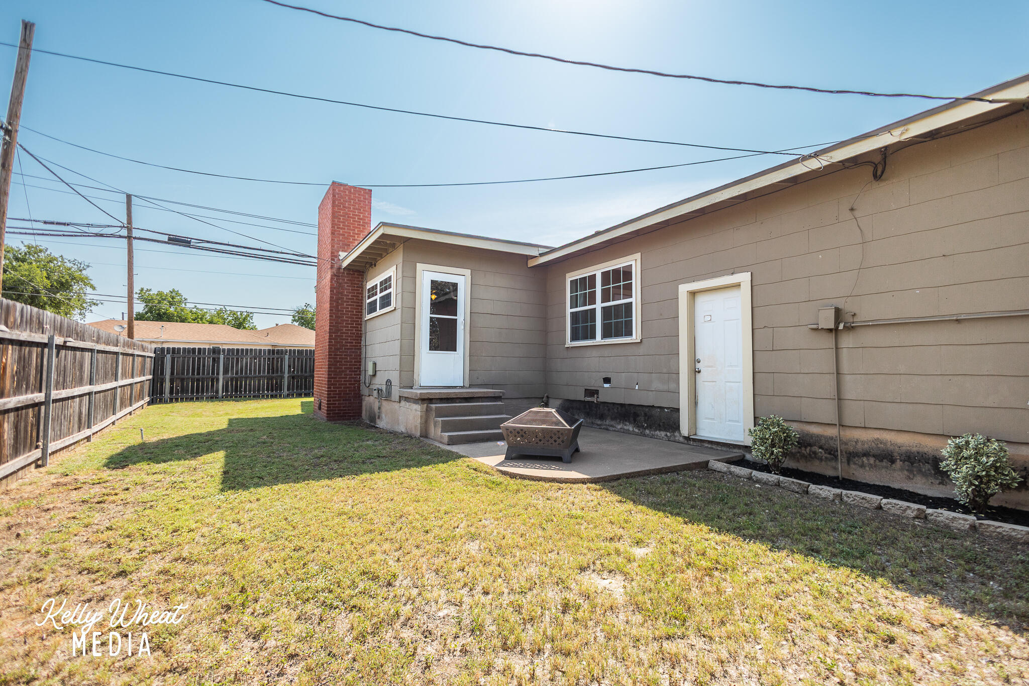 2102 Coleman Street Property Photo 28