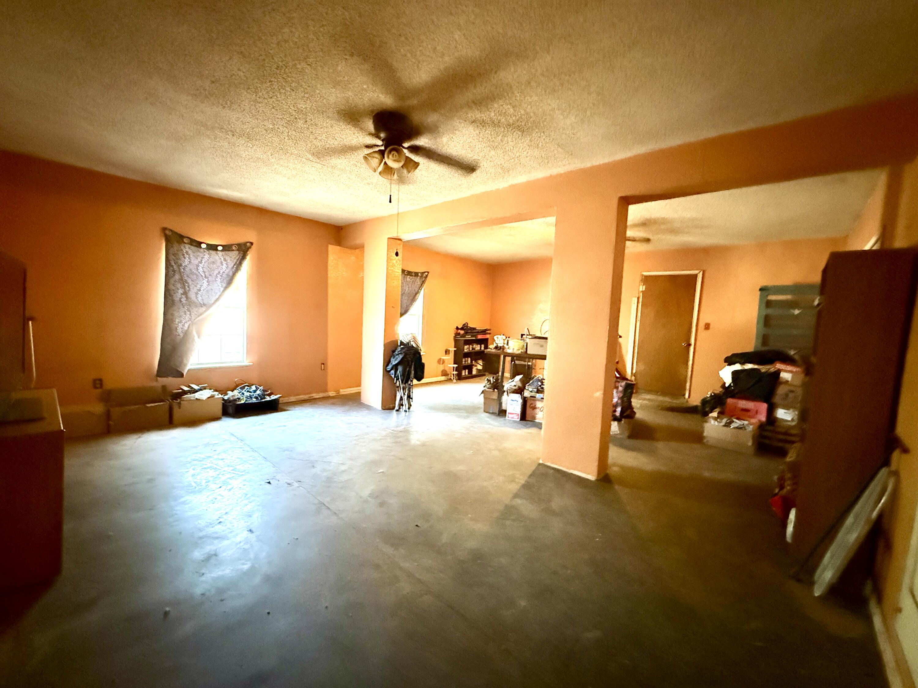 319 Zero Street Property Photo 6