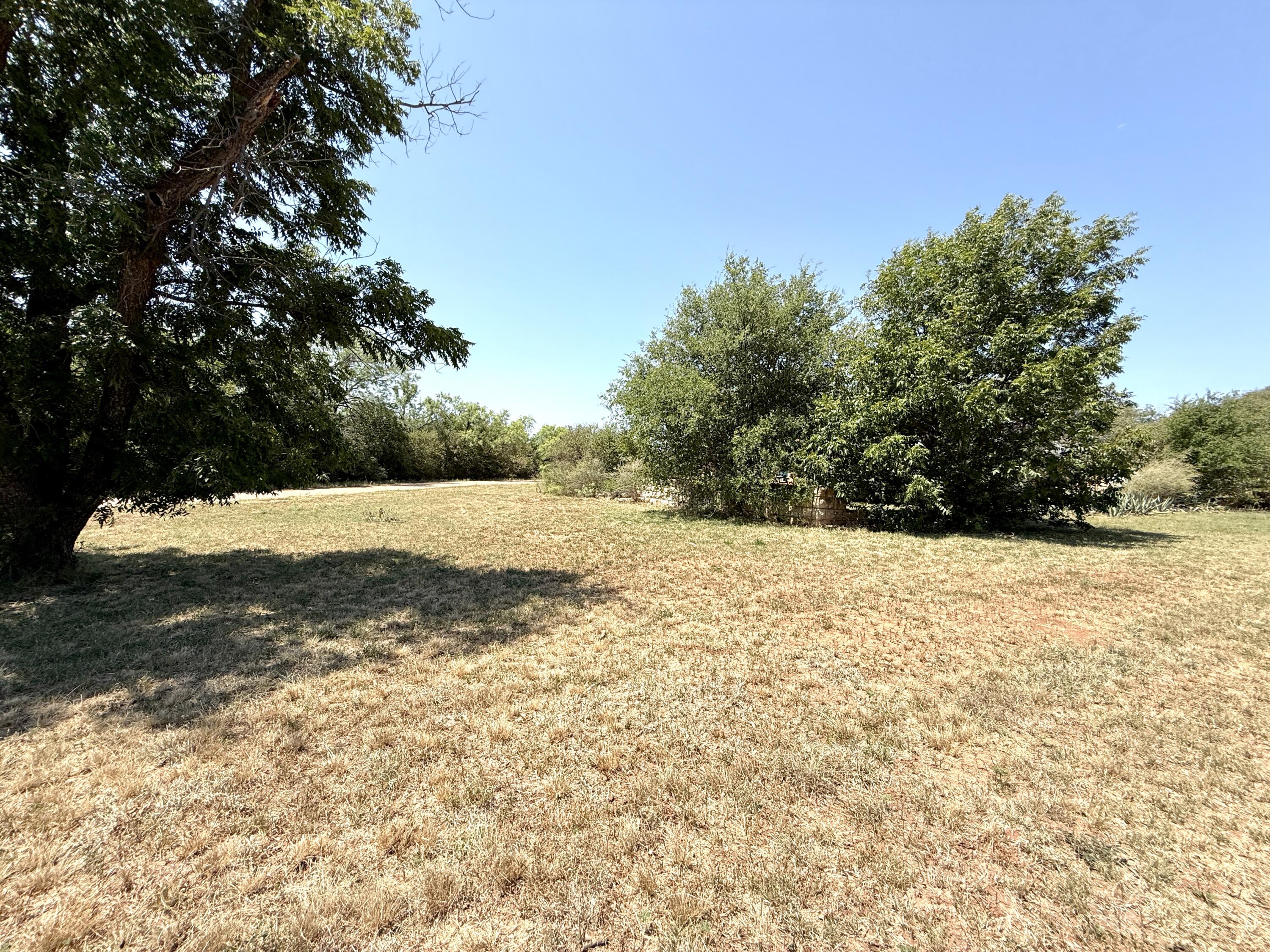 319 Zero Street Property Photo 11