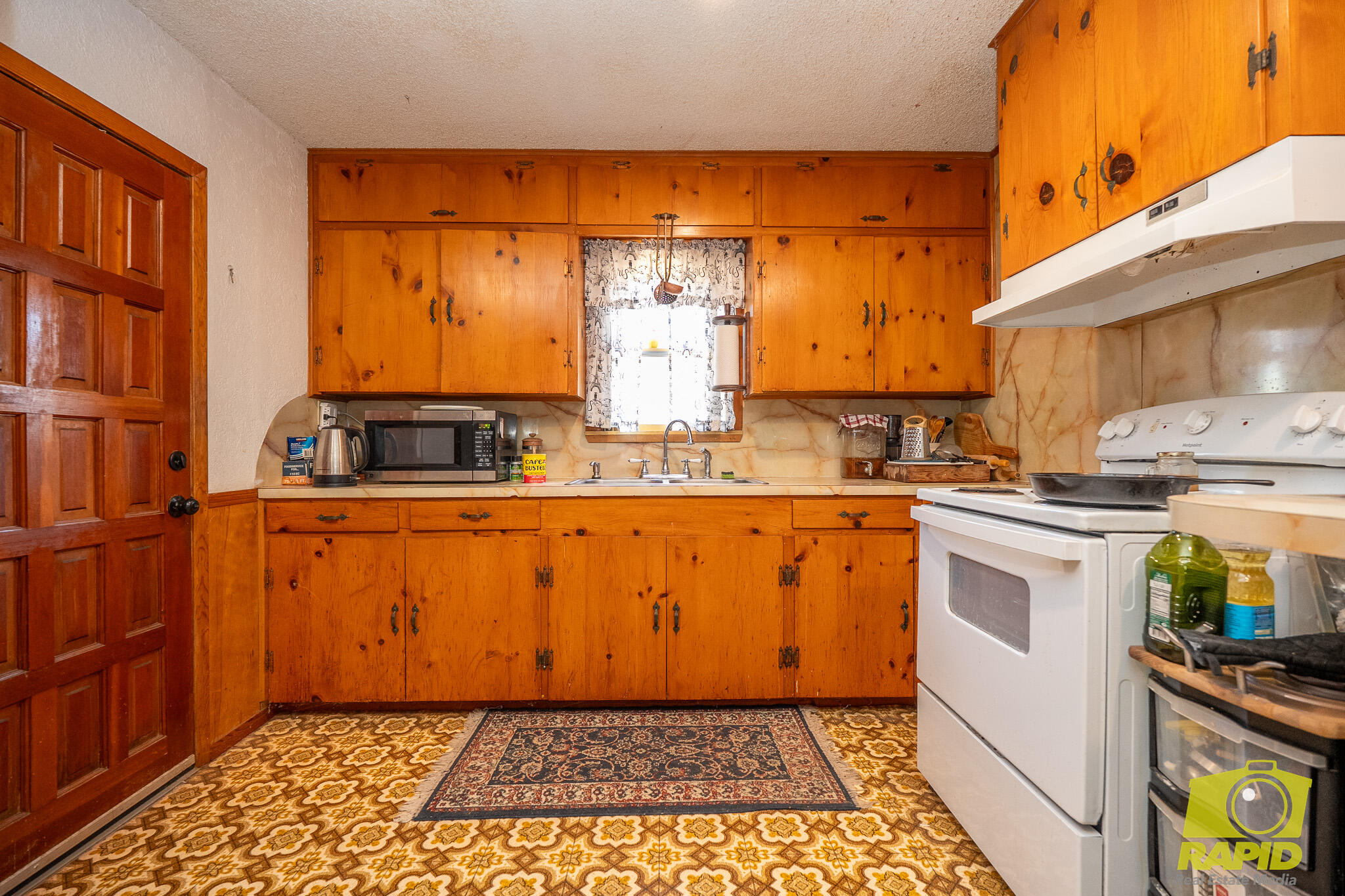 425 Highland Park Park Property Photo 17