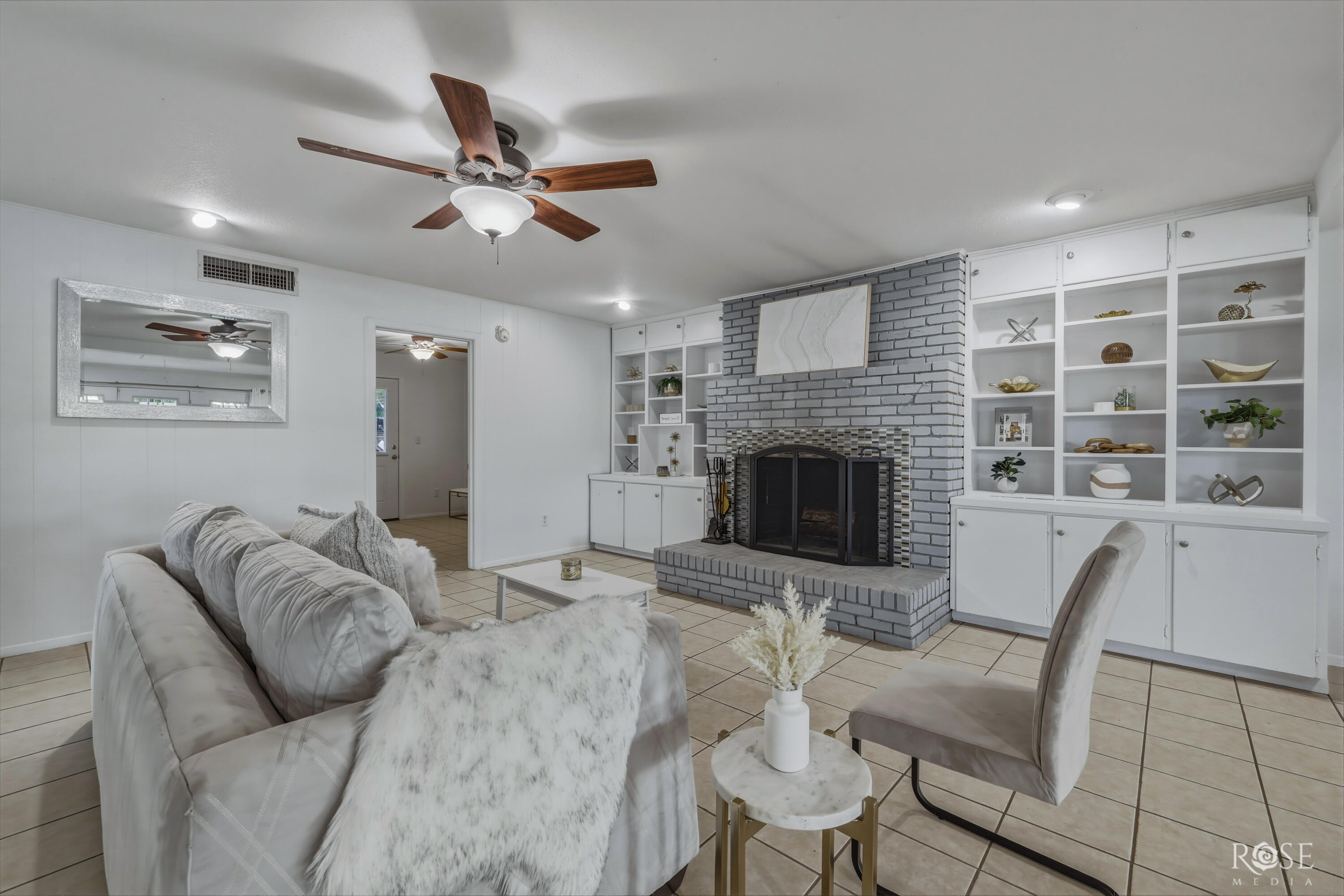 2534 Sleepy Hollow Road Property Photo 11