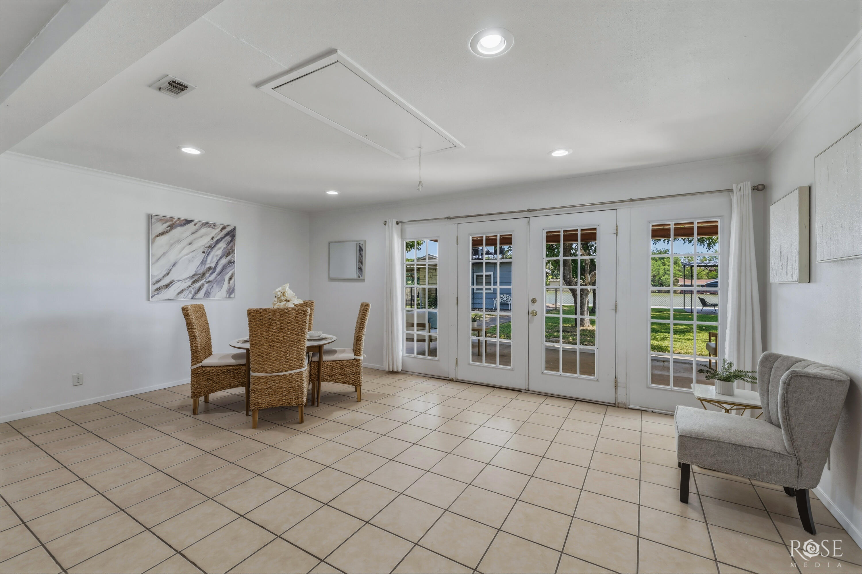 2534 Sleepy Hollow Road Property Photo 16