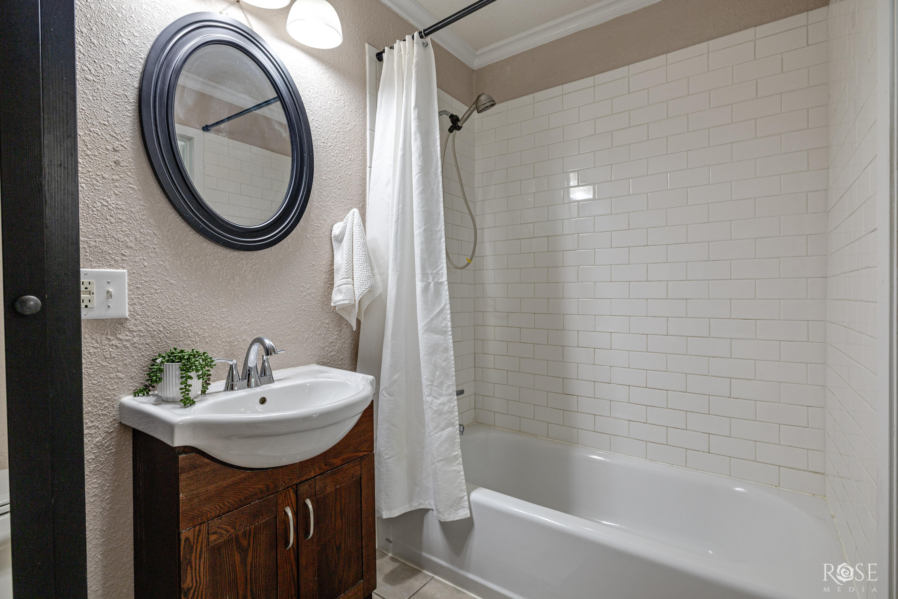2534 Sleepy Hollow Road Property Photo 21