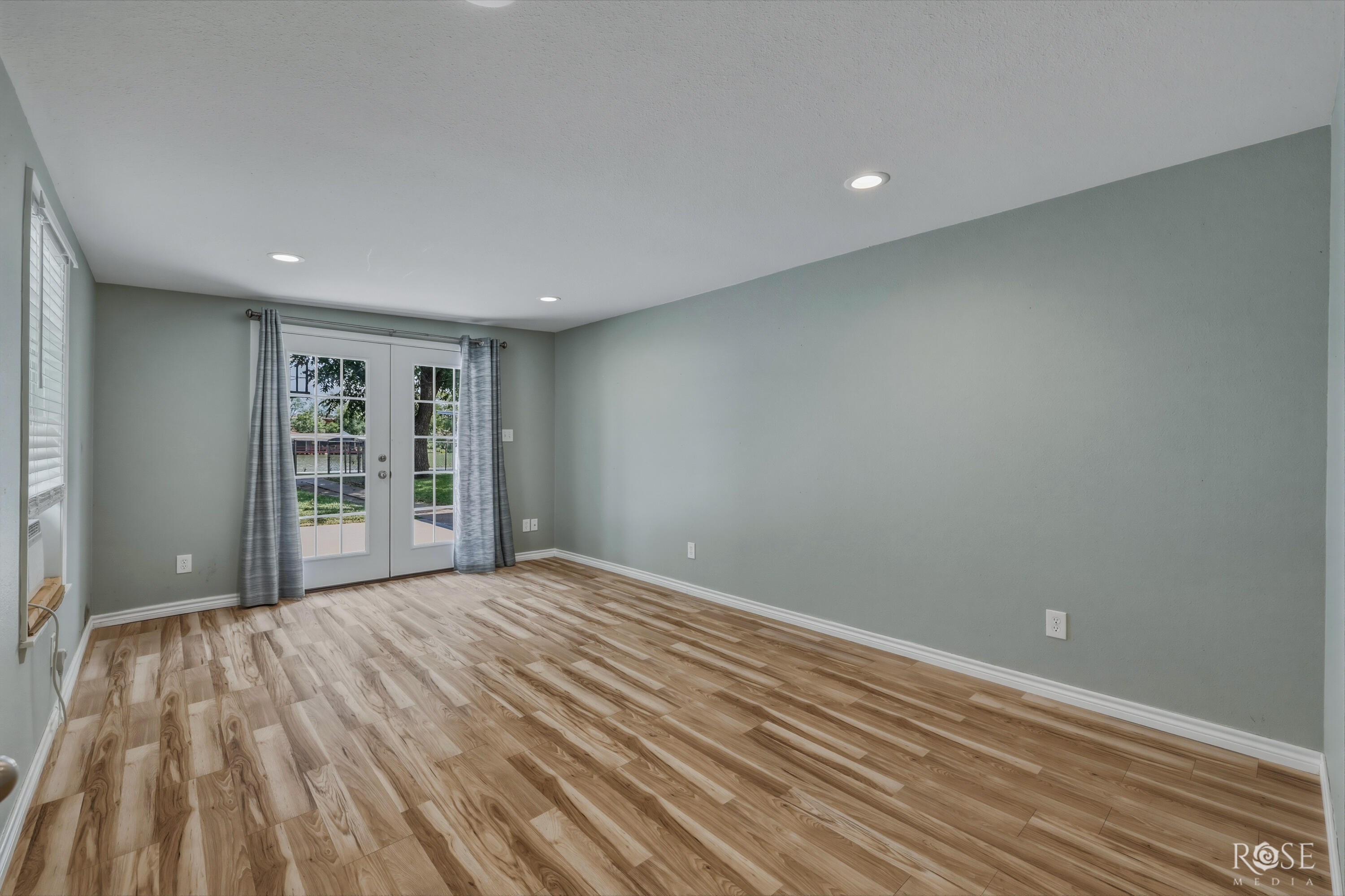 2534 Sleepy Hollow Road Property Photo 28