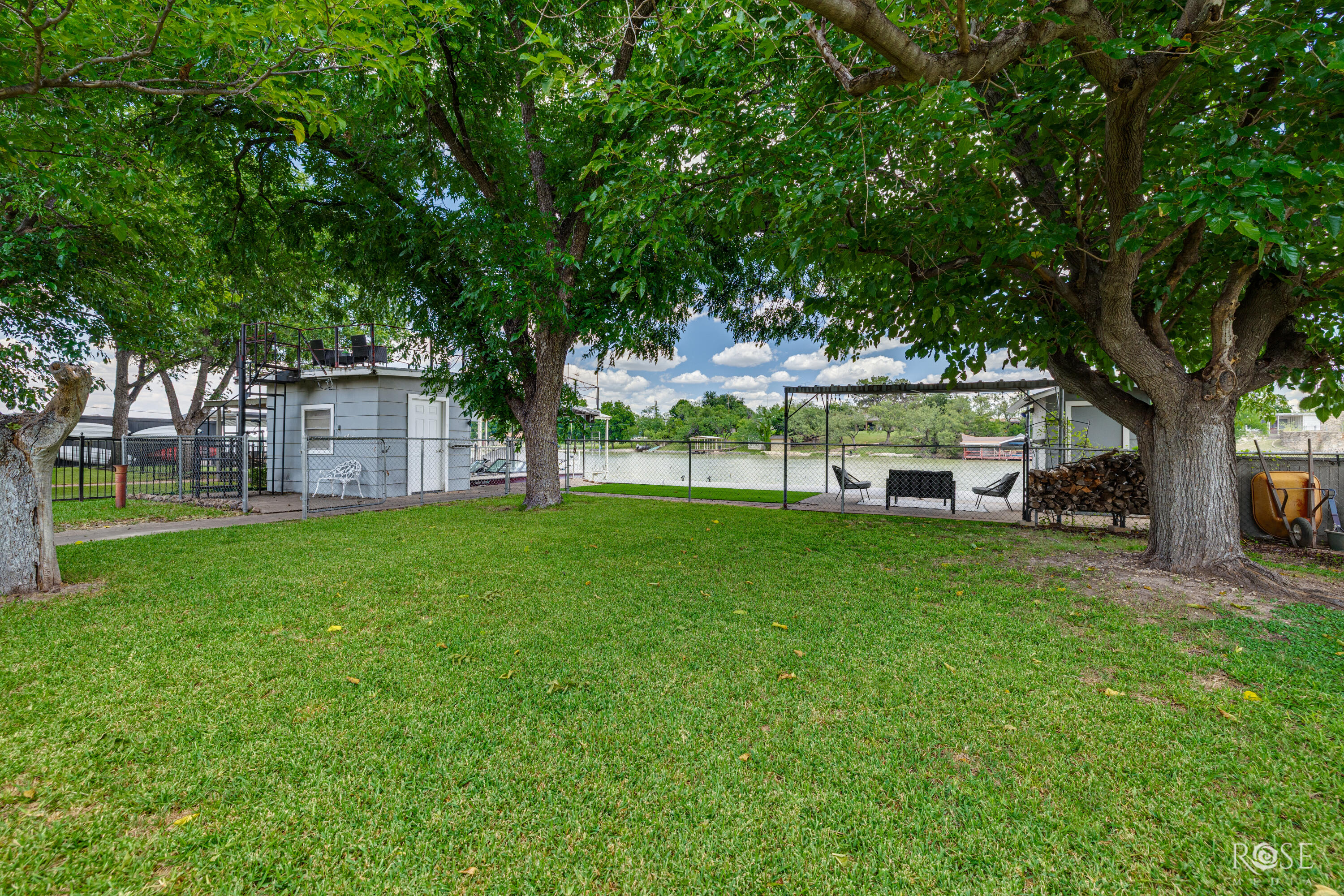 2534 Sleepy Hollow Road Property Photo 32