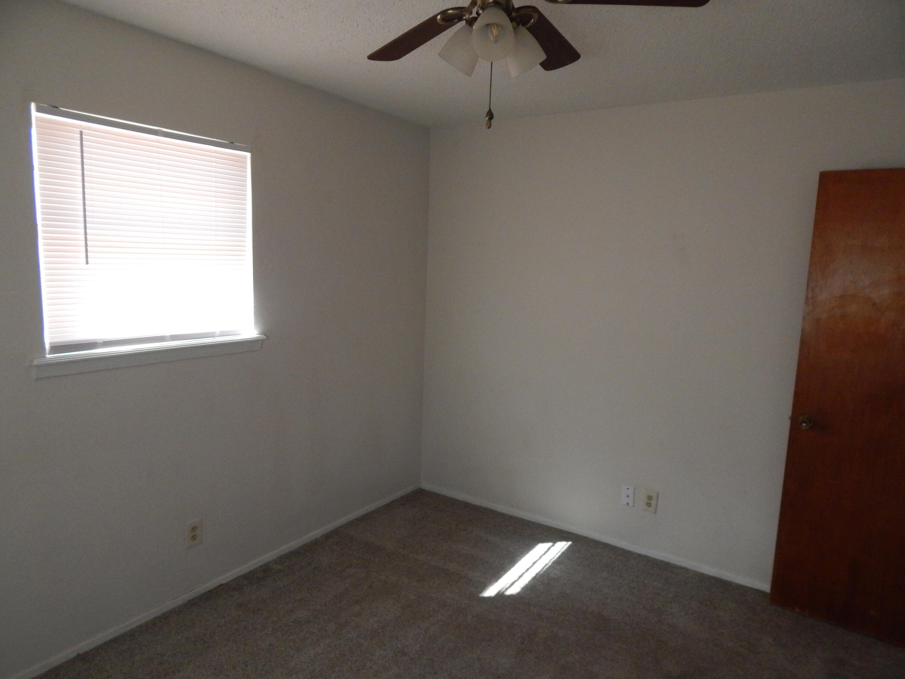 822 Stonewall Drive Property Photo 6
