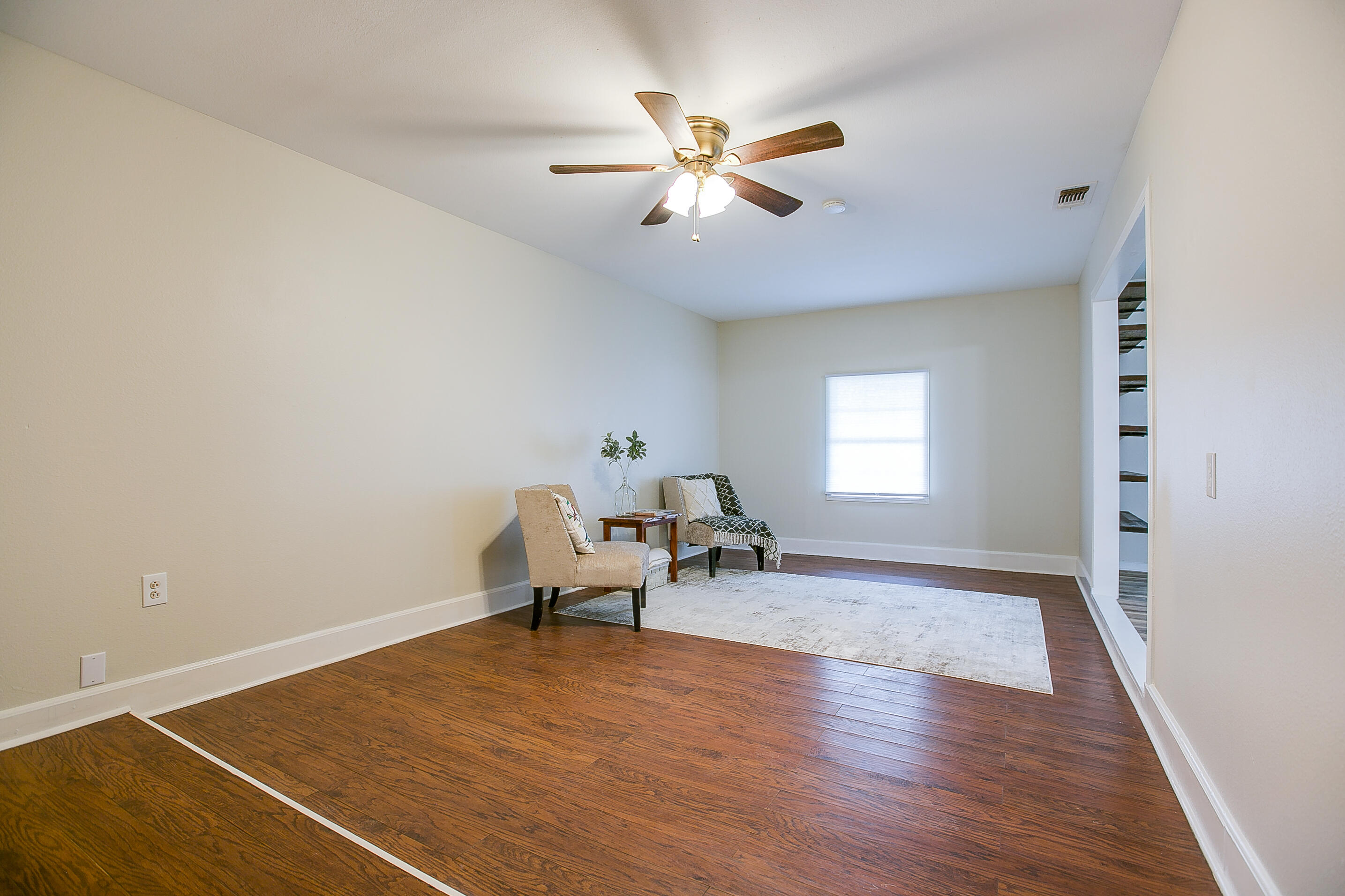 3523 S Oxford Drive Property Photo 17