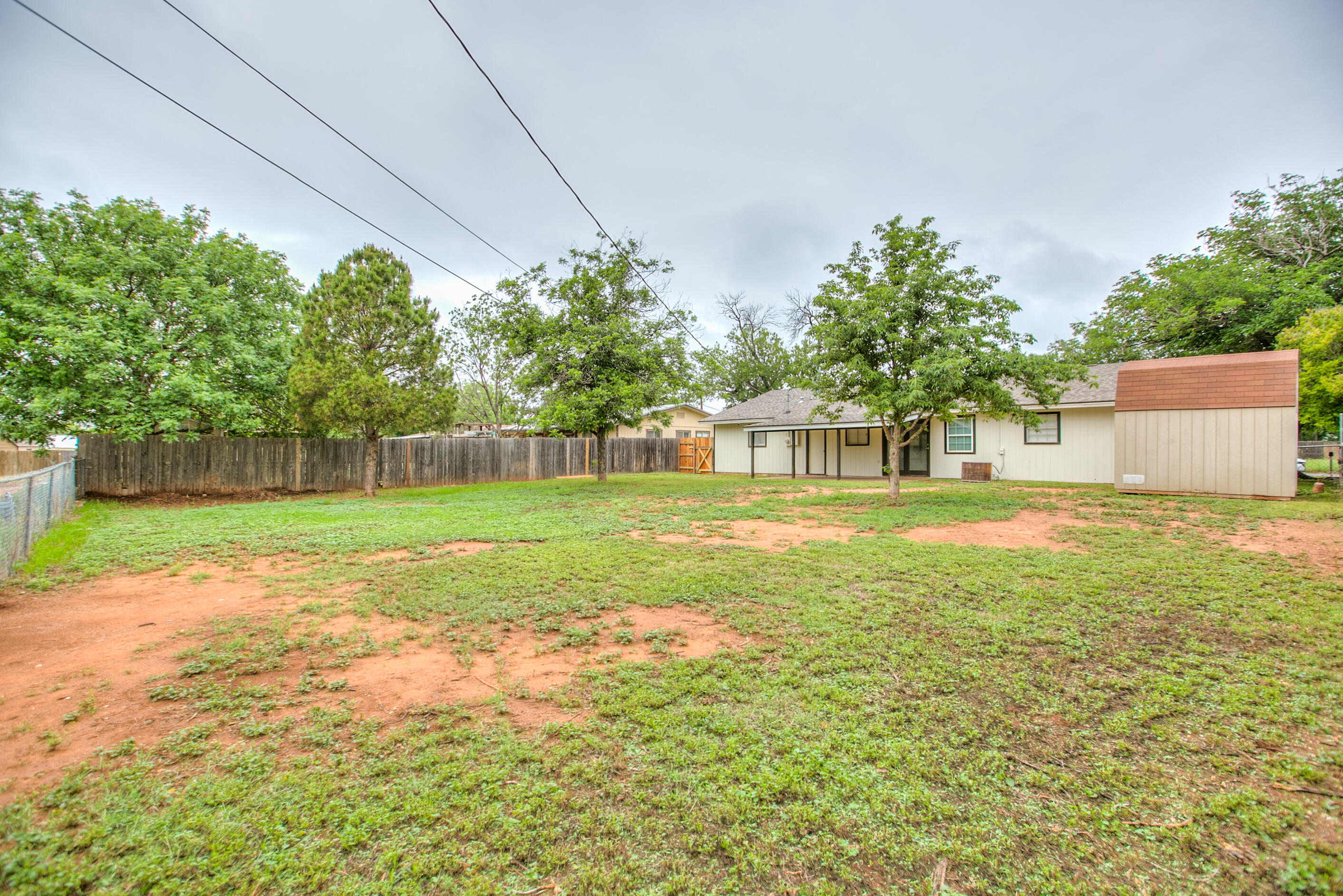 3523 S Oxford Drive Property Photo 31