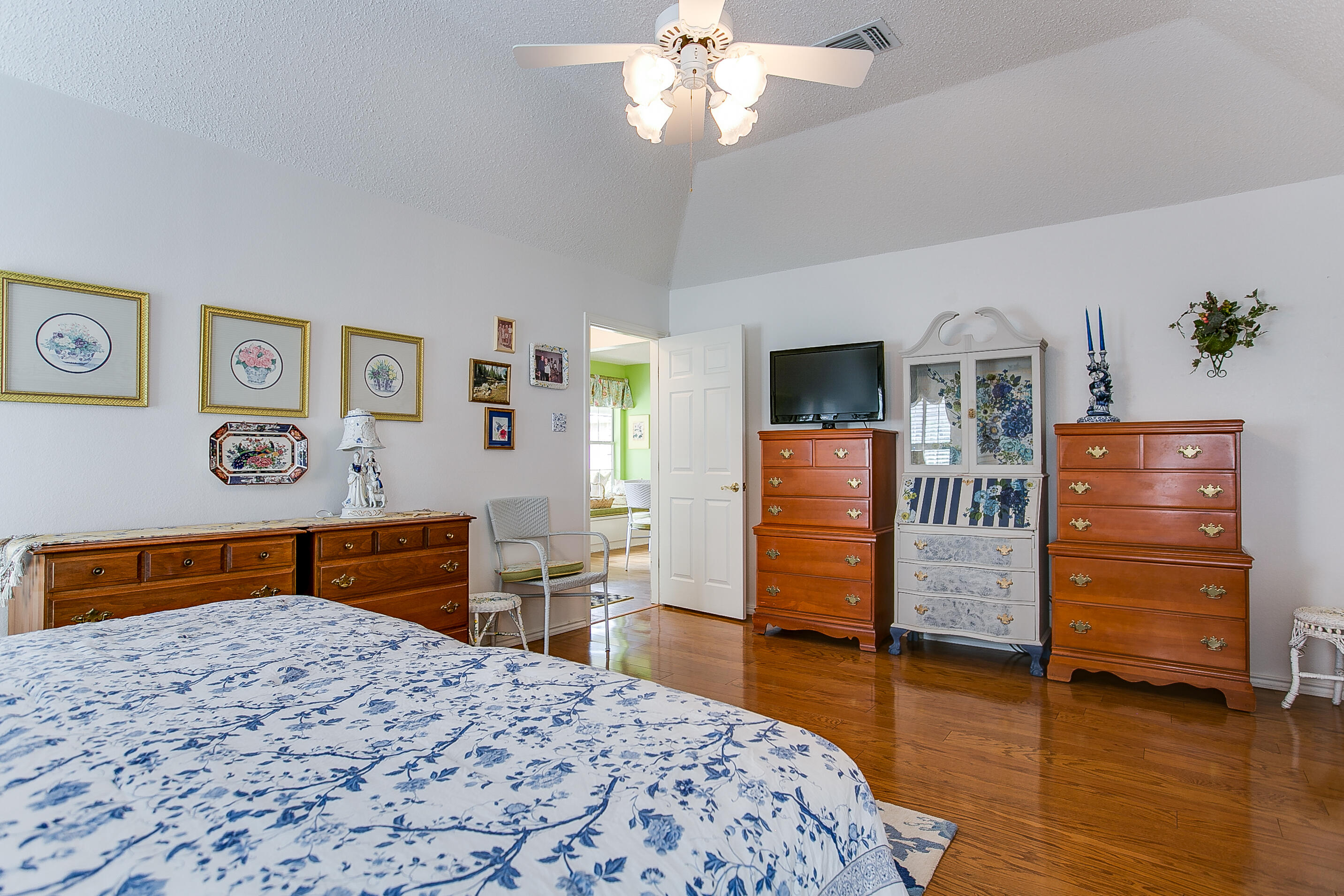 3329 Silver Spur Drive Property Photo 16
