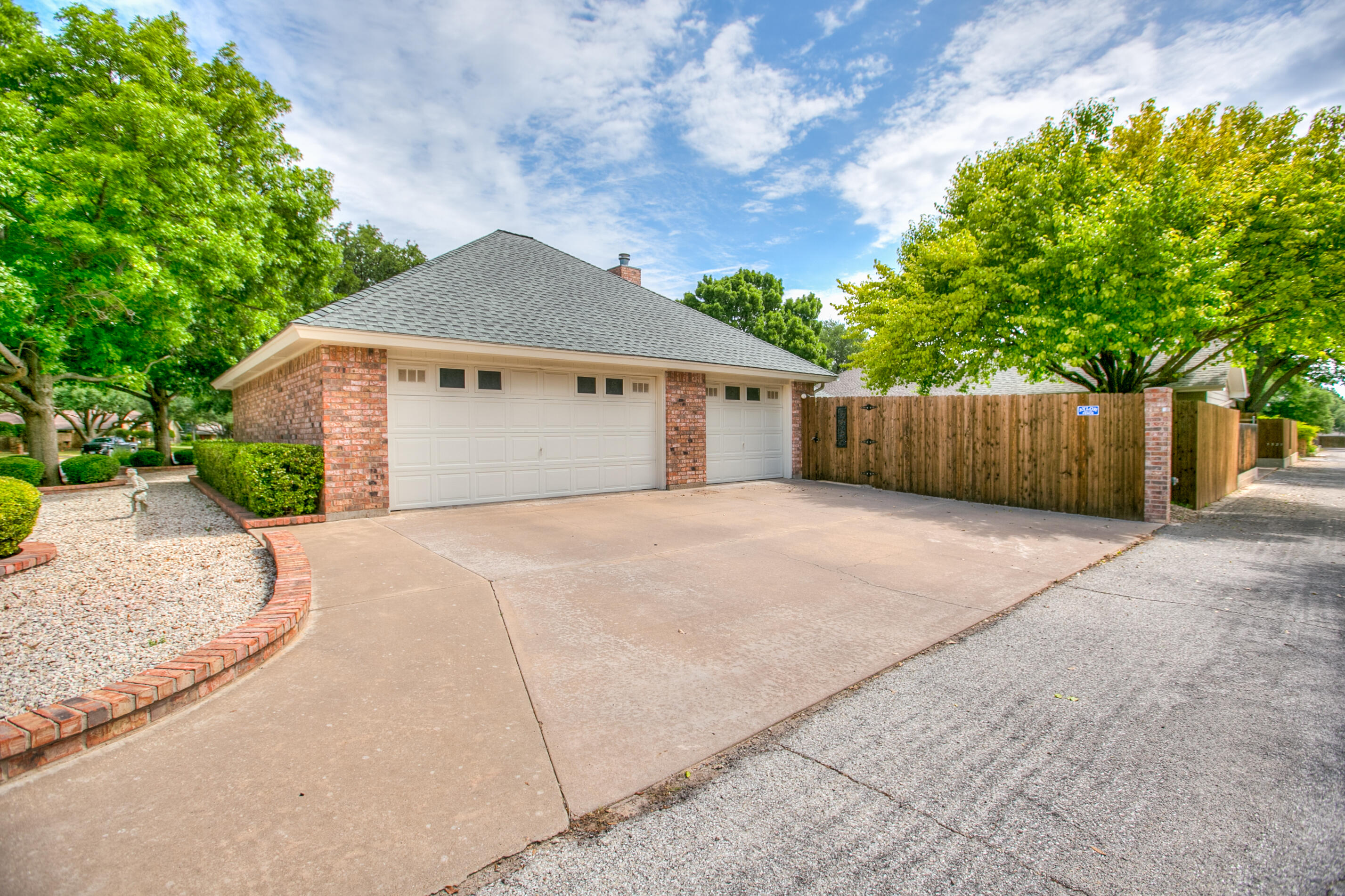 3329 Silver Spur Drive Property Photo 33