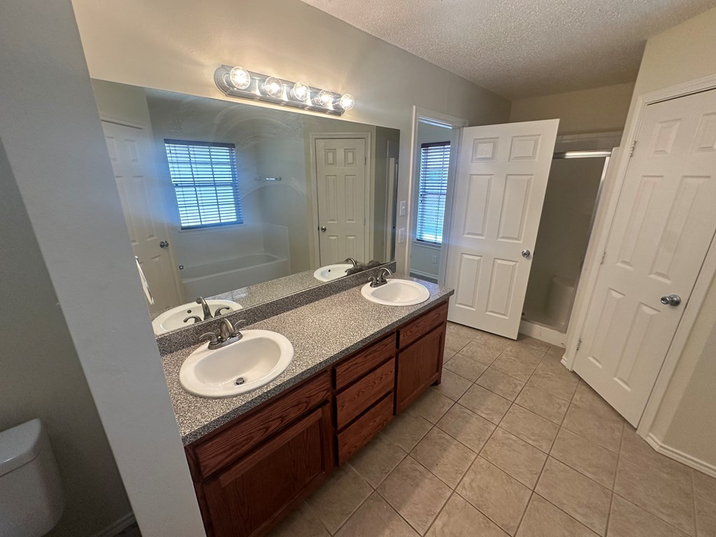 41 Amberwood Drive Property Photo 15