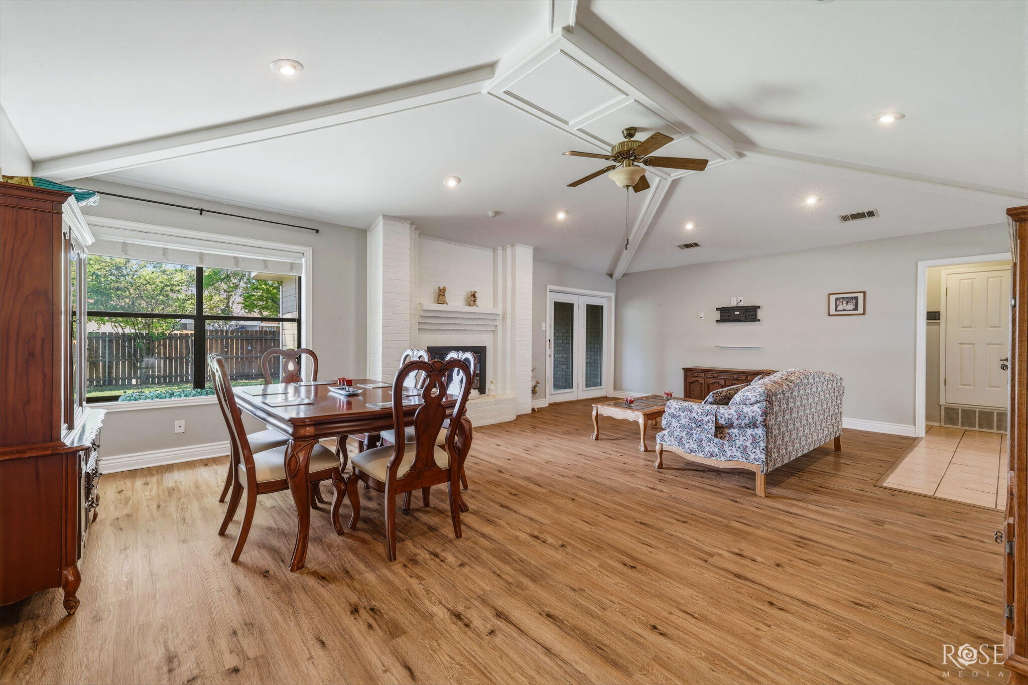 3333 Cedar Hill Drive Property Photo 9