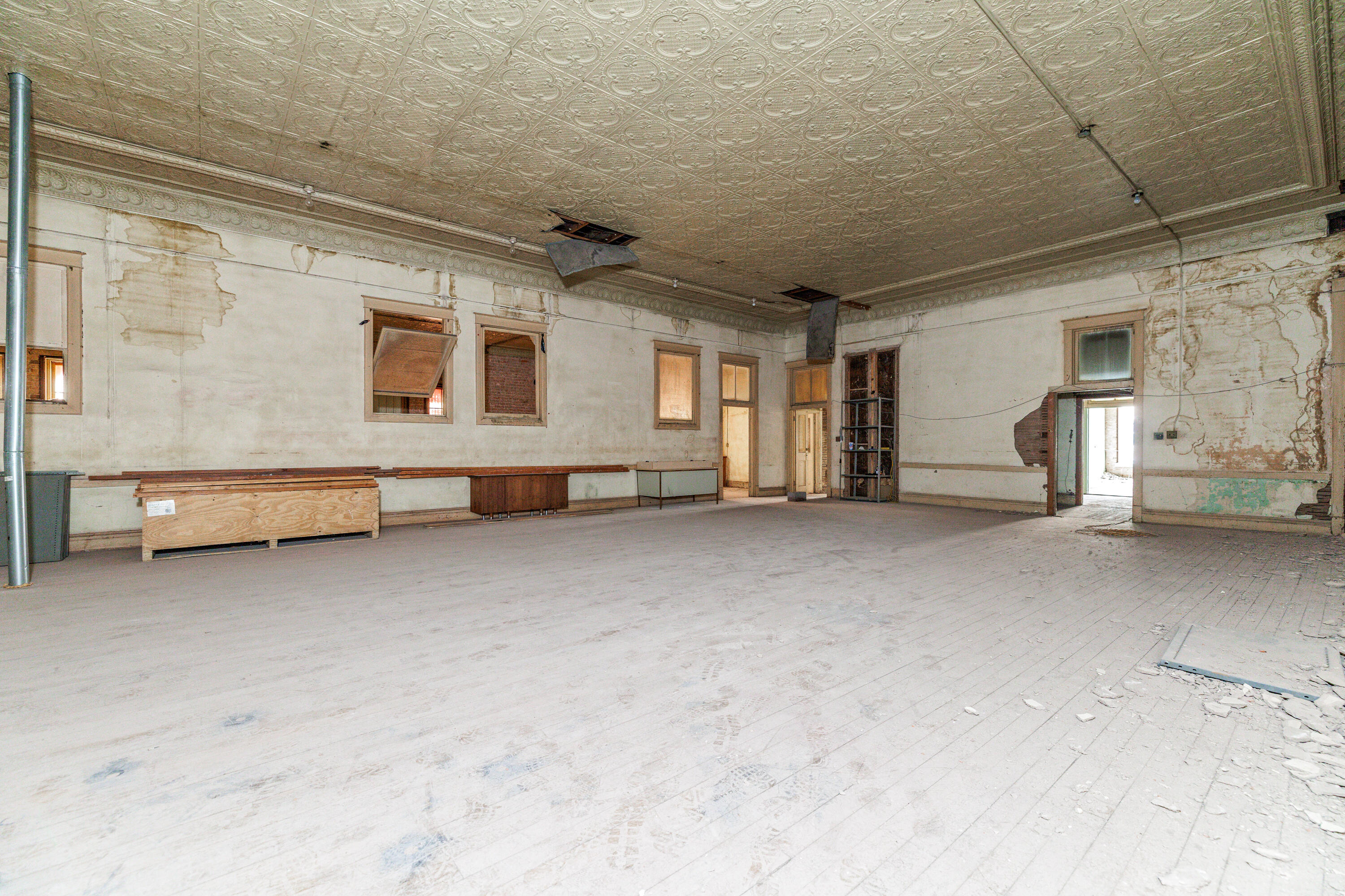 13 E Twohig Avenue Property Photo 11