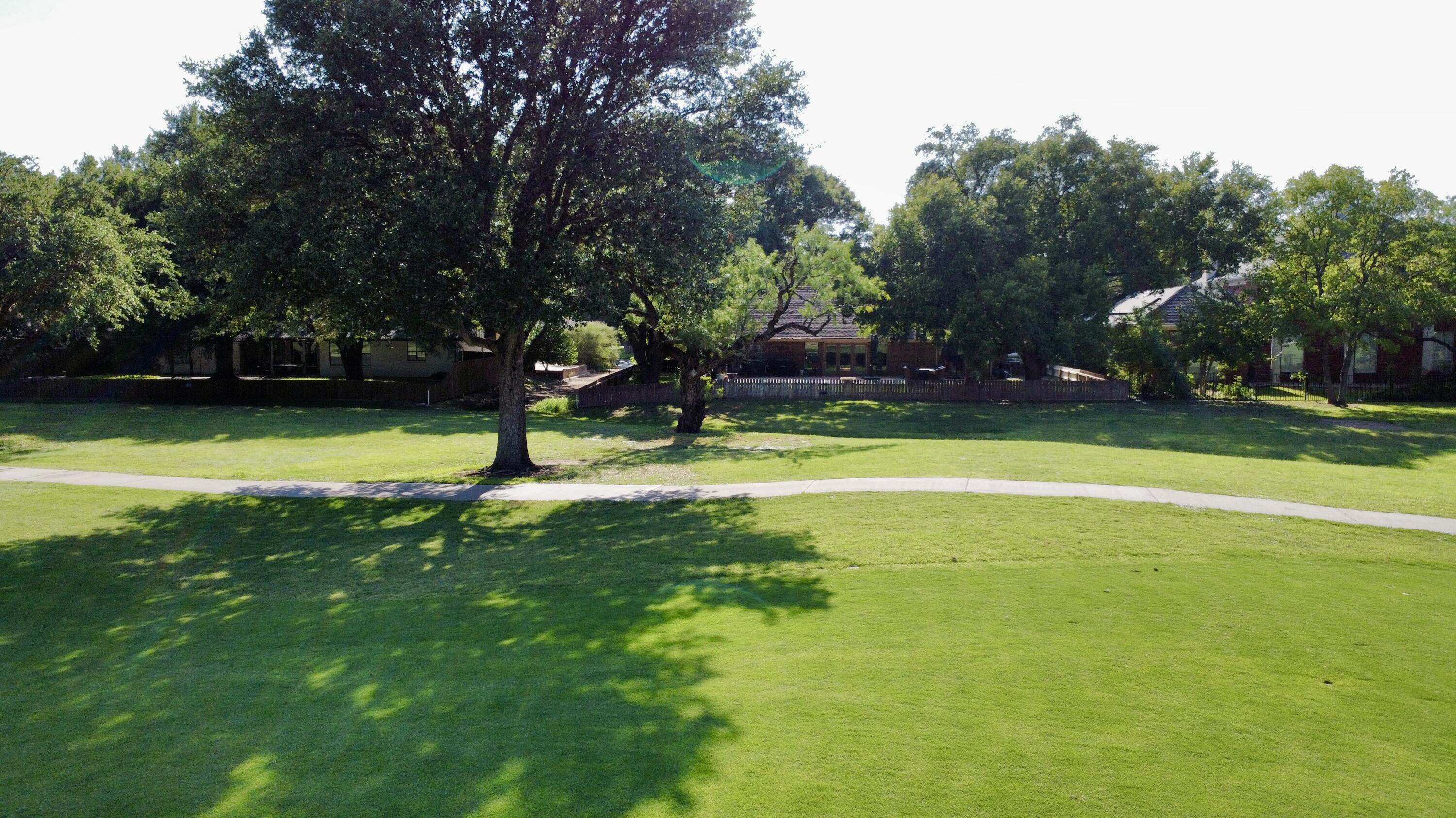 5414 Beverly Drive Property Photo 40