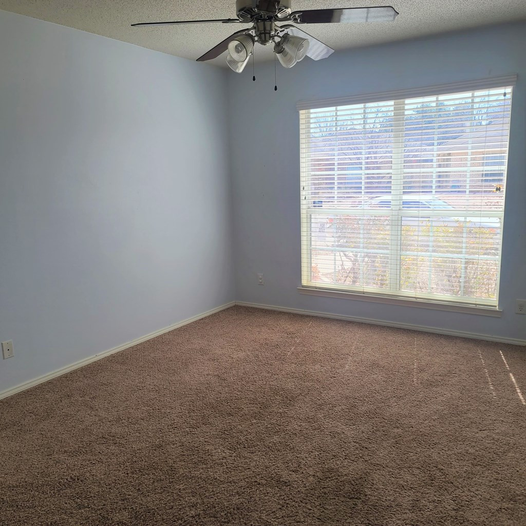 4150 Green Meadow Drive Property Photo 8