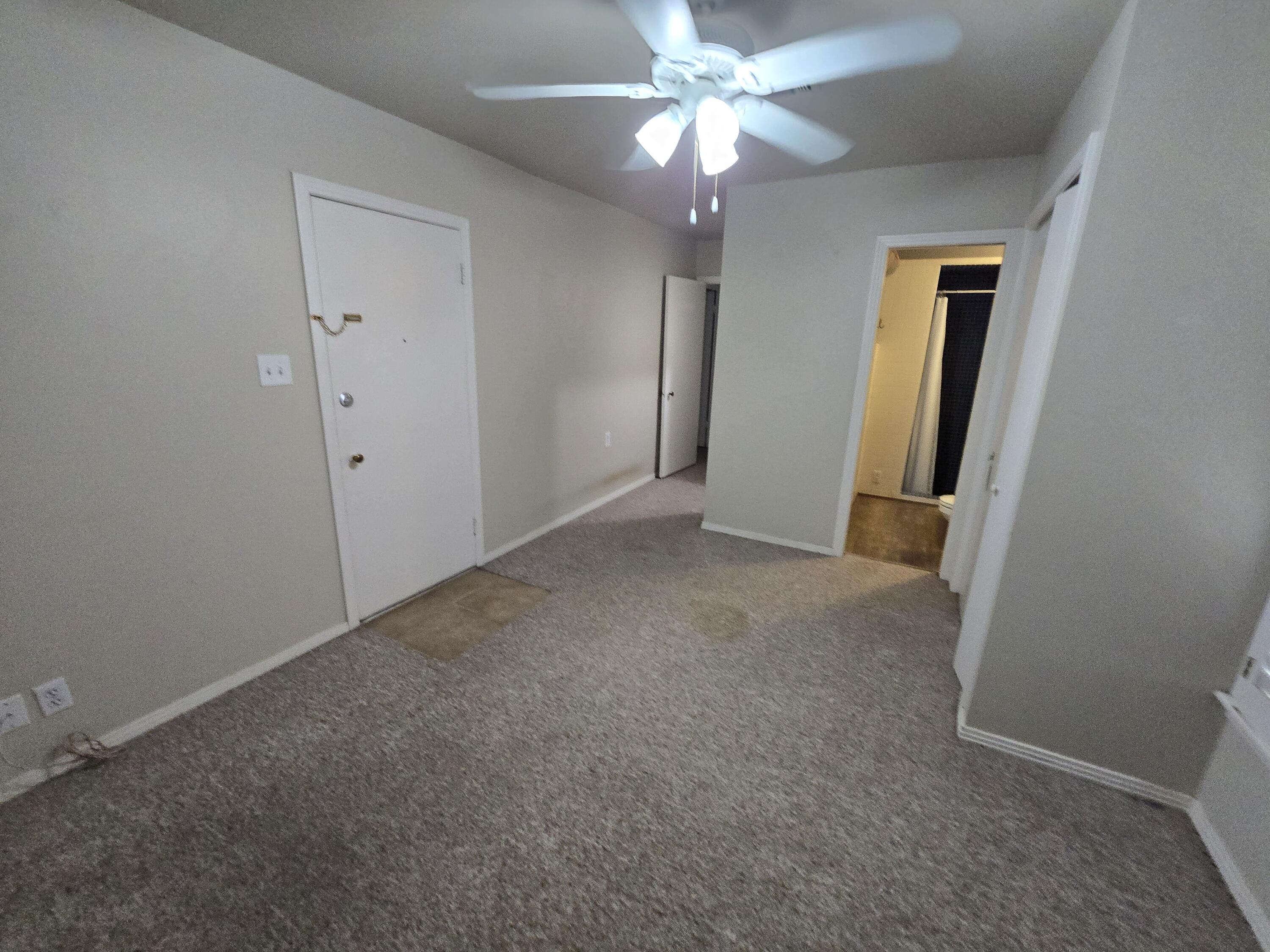 2516 W Beauregard Avenue Property Photo 7