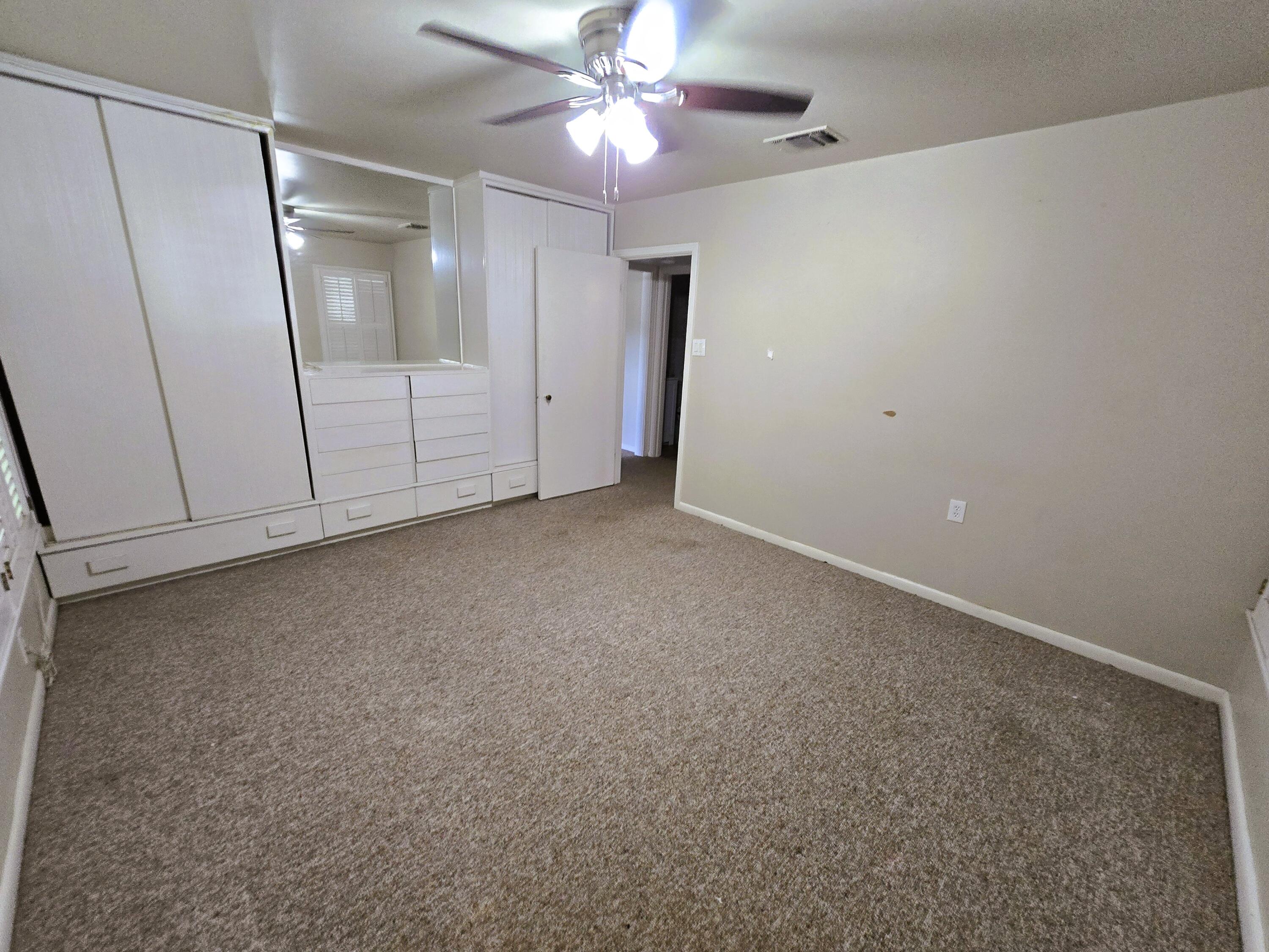 2516 W Beauregard Avenue Property Photo 10