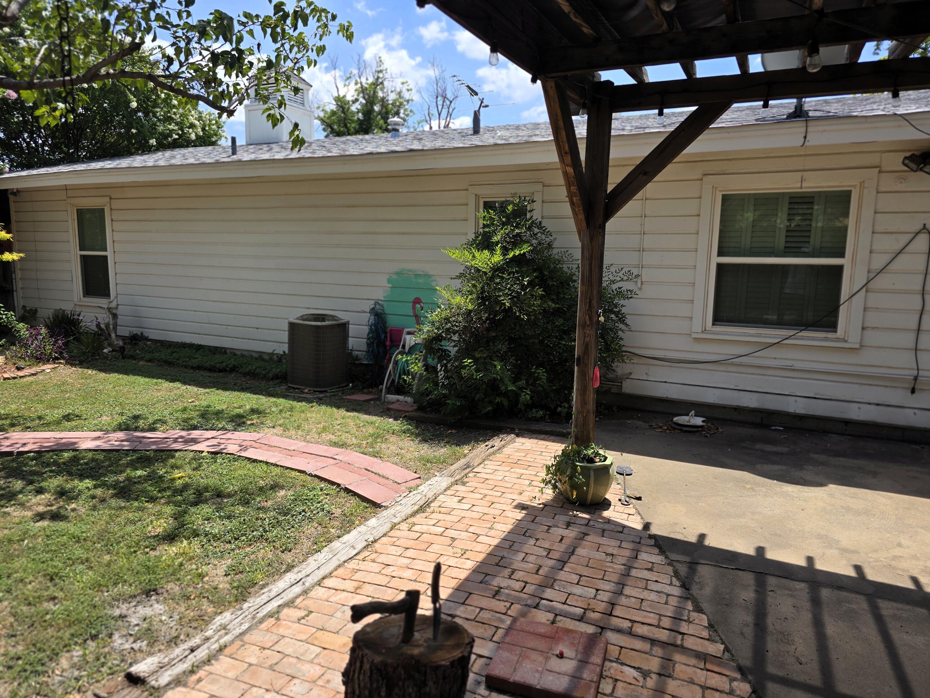 2516 W Beauregard Avenue Property Photo 14