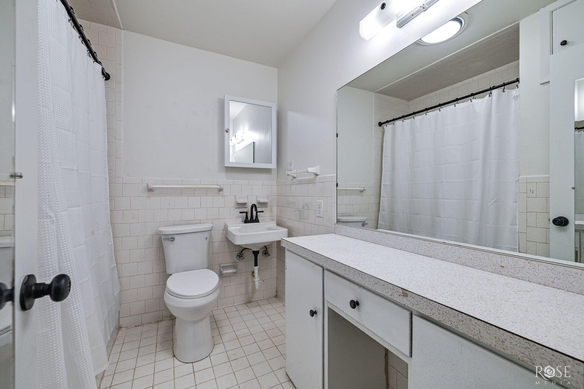 401 W 8th Street Property Photo 20
