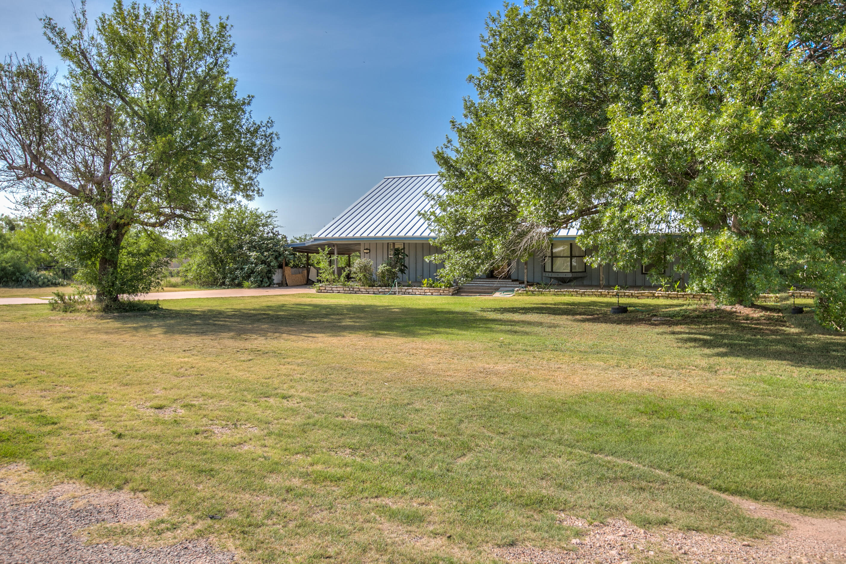 6329 Comanche Trail Property Photo 2