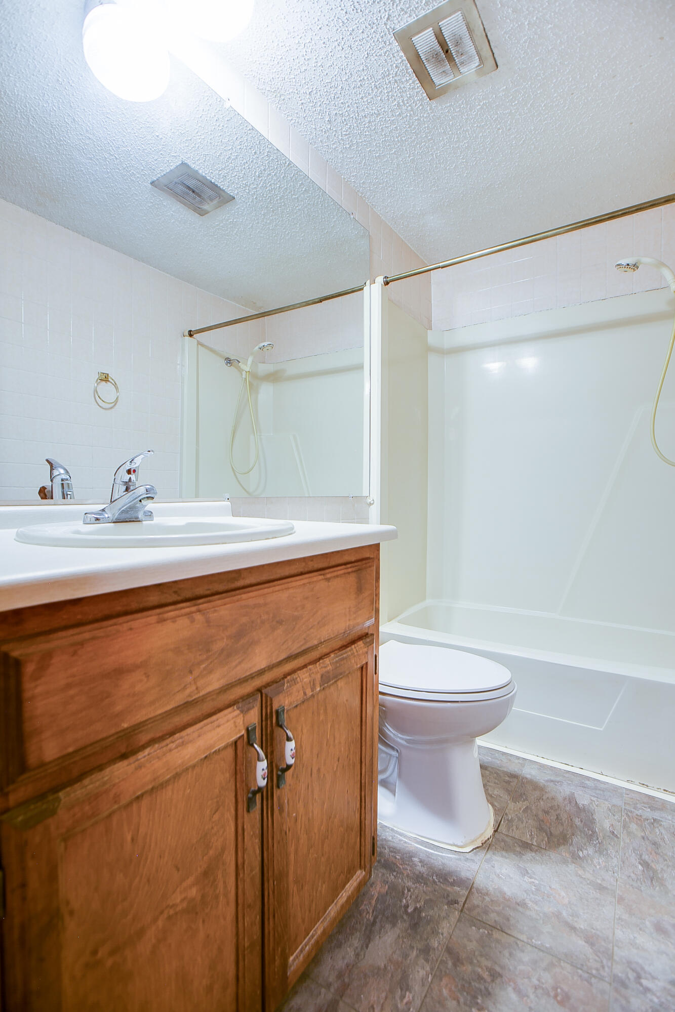 6329 Comanche Trail Property Photo 35