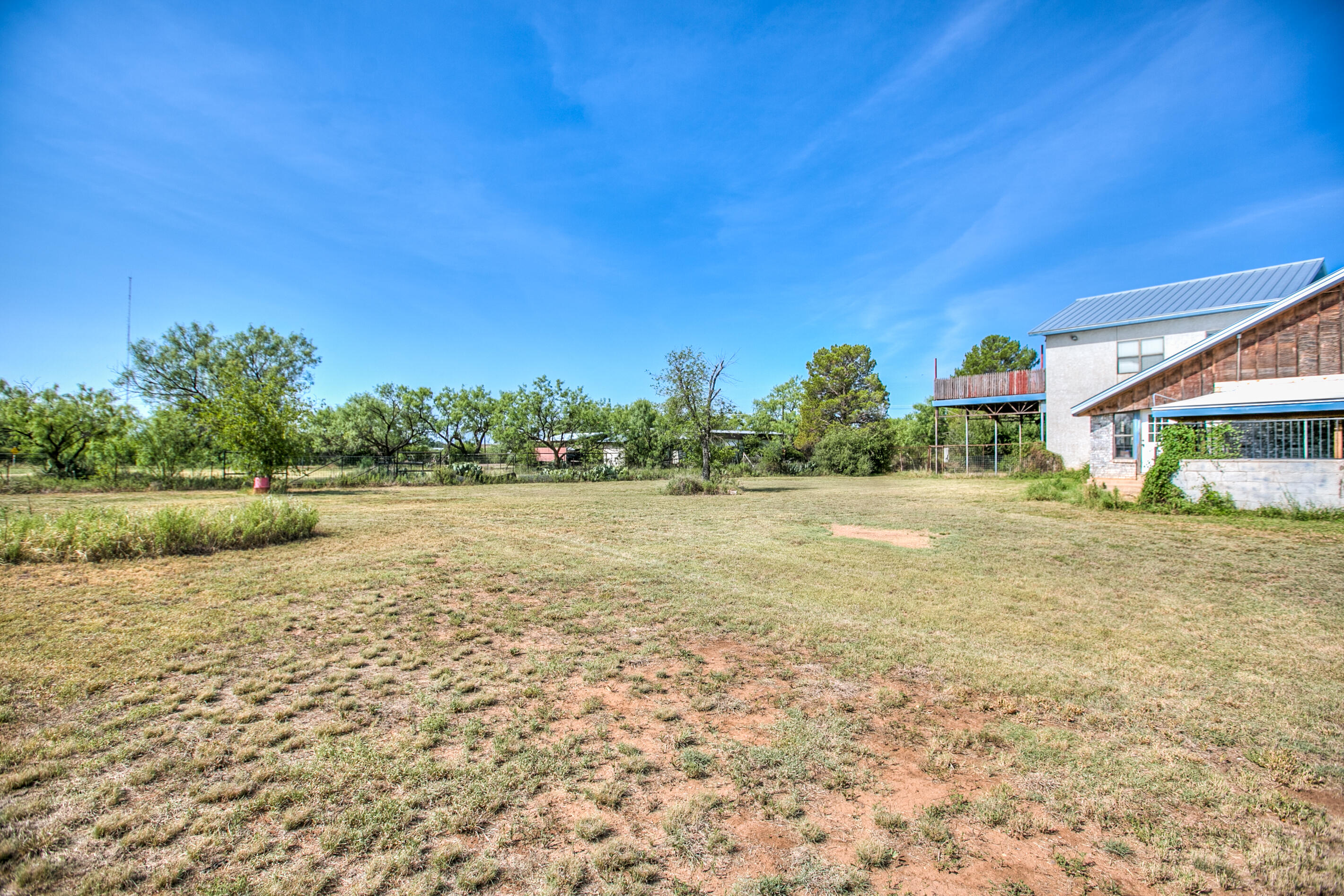 6329 Comanche Trail Property Photo 49