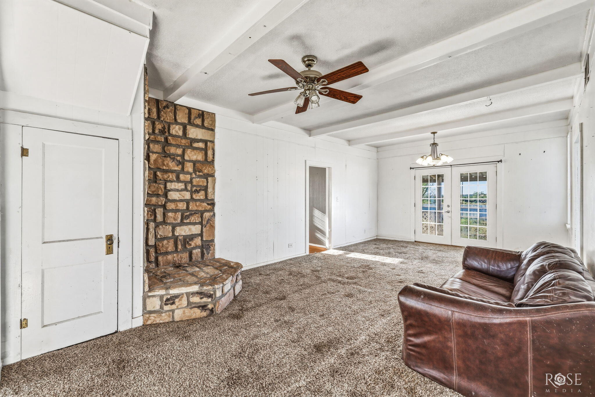 817 3rd Street Property Photo 1