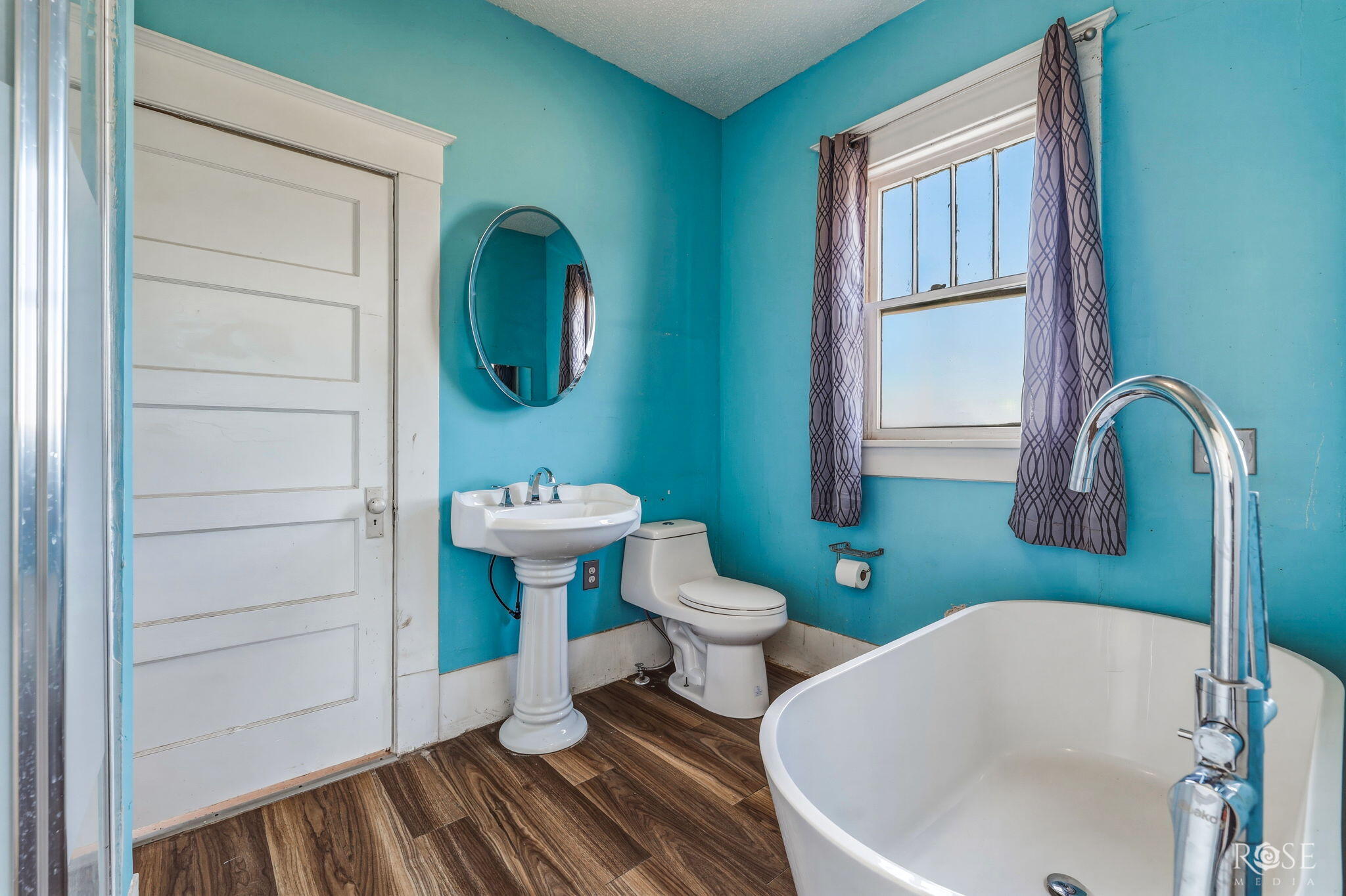 817 3rd Street Property Photo 3