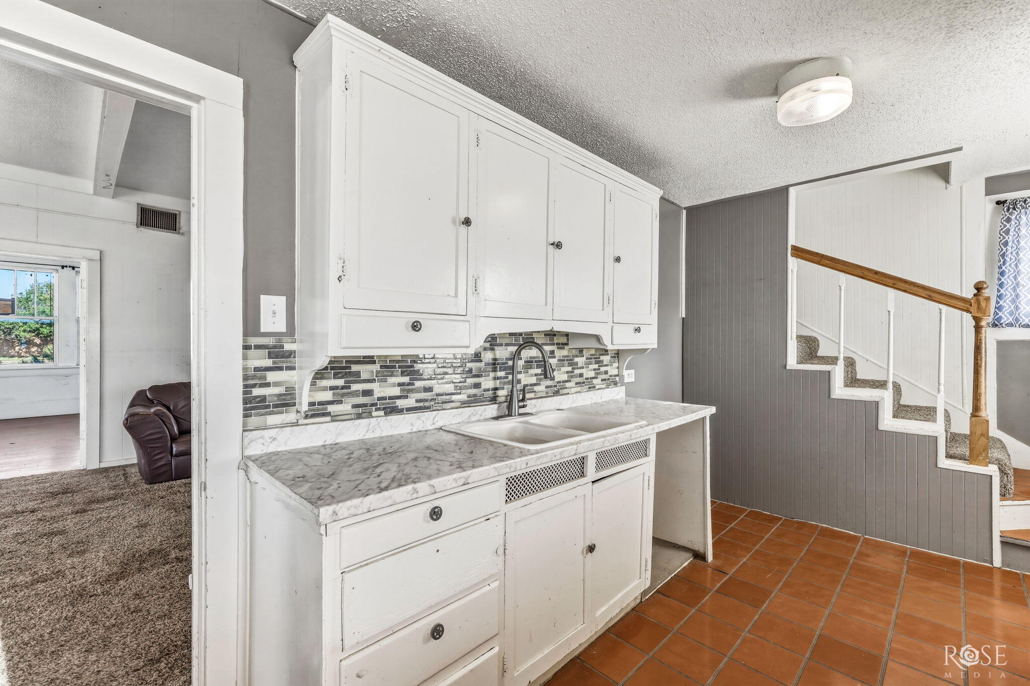 817 3rd Street Property Photo 5