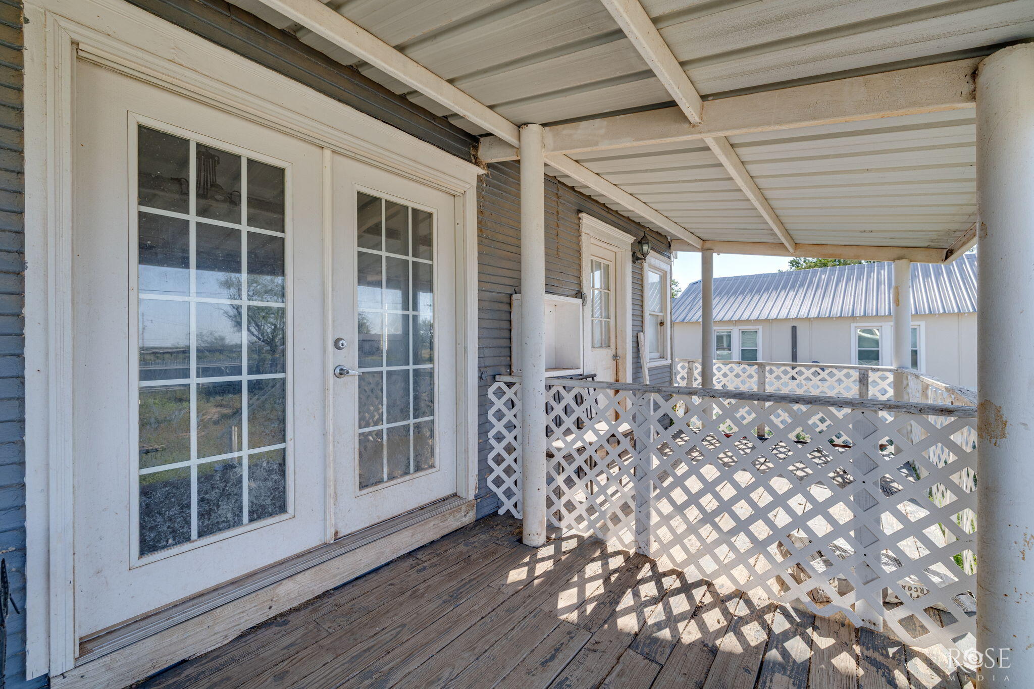 817 3rd Street Property Photo 8