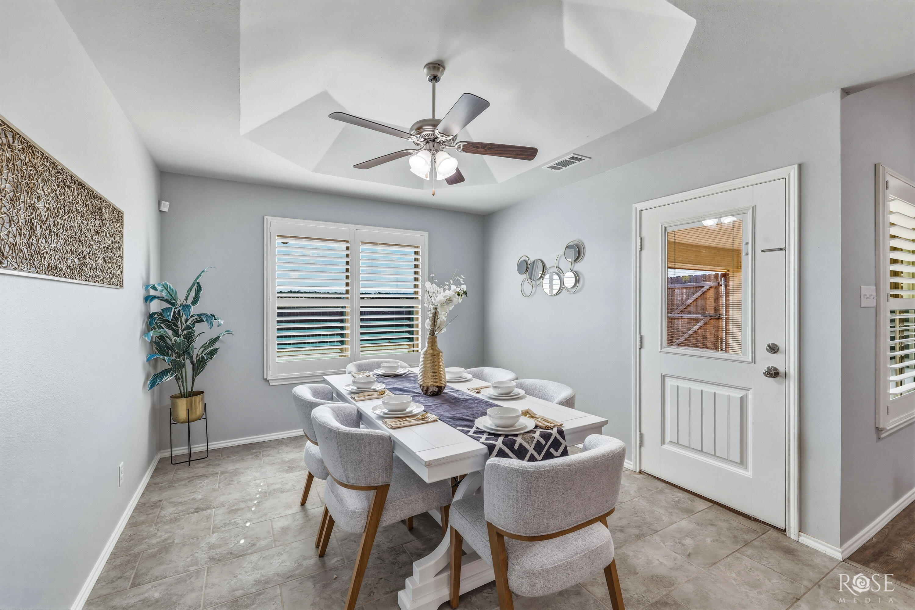 4125 Pendleton Parkway Property Photo 12