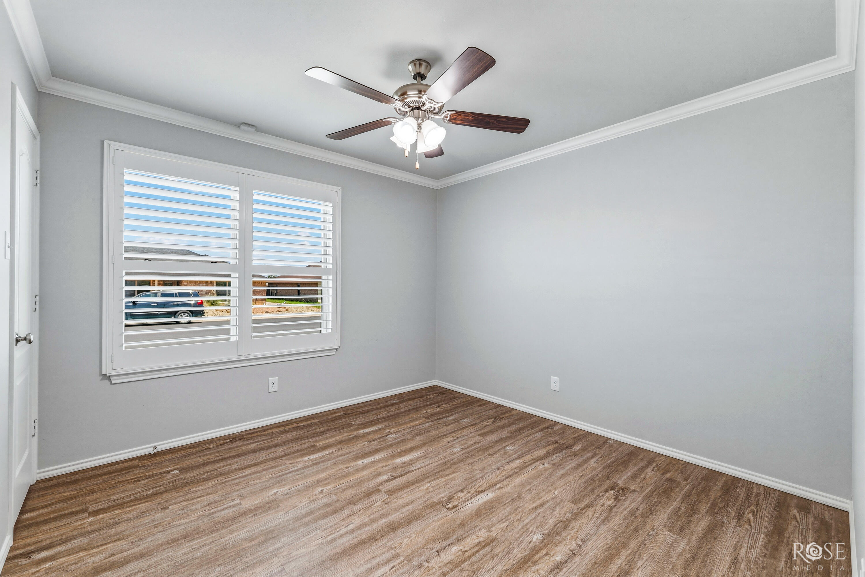 4125 Pendleton Parkway Property Photo 28