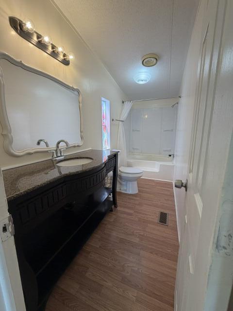 8330 Pine Lane Property Photo 4